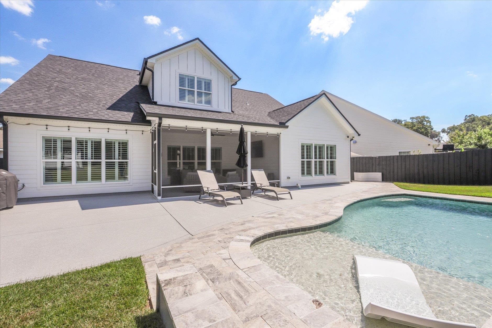 5160 Royal Fern Circle