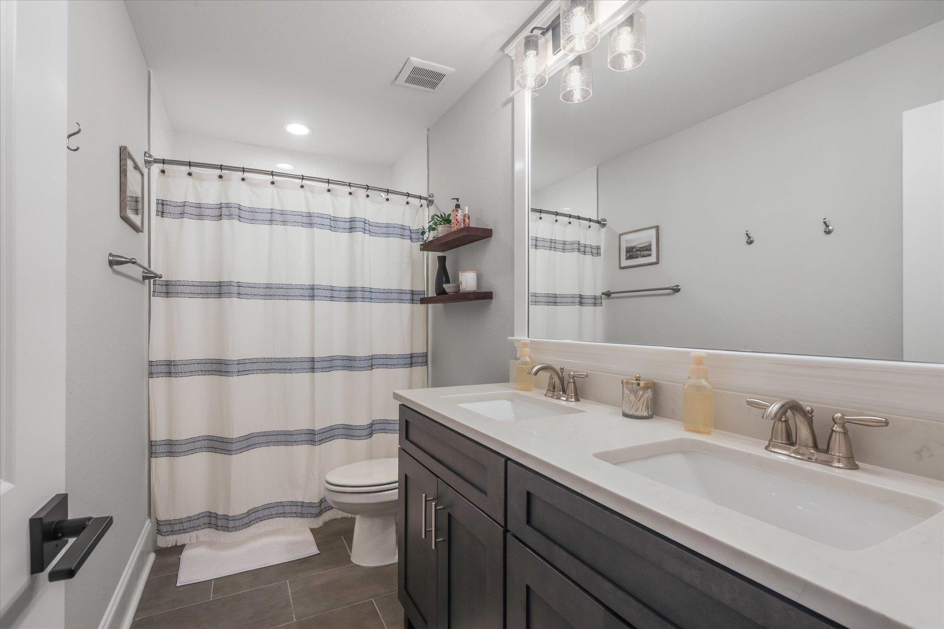 5160 Royal Fern Circle