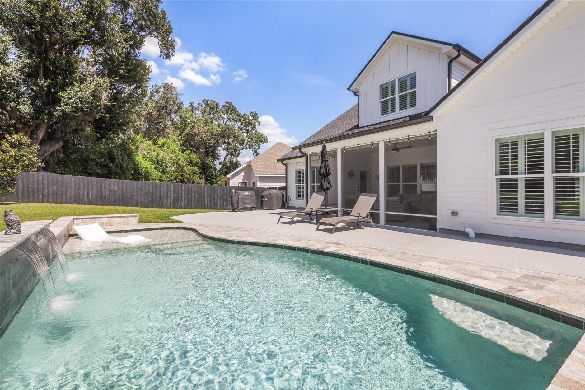 5160 Royal Fern Circle