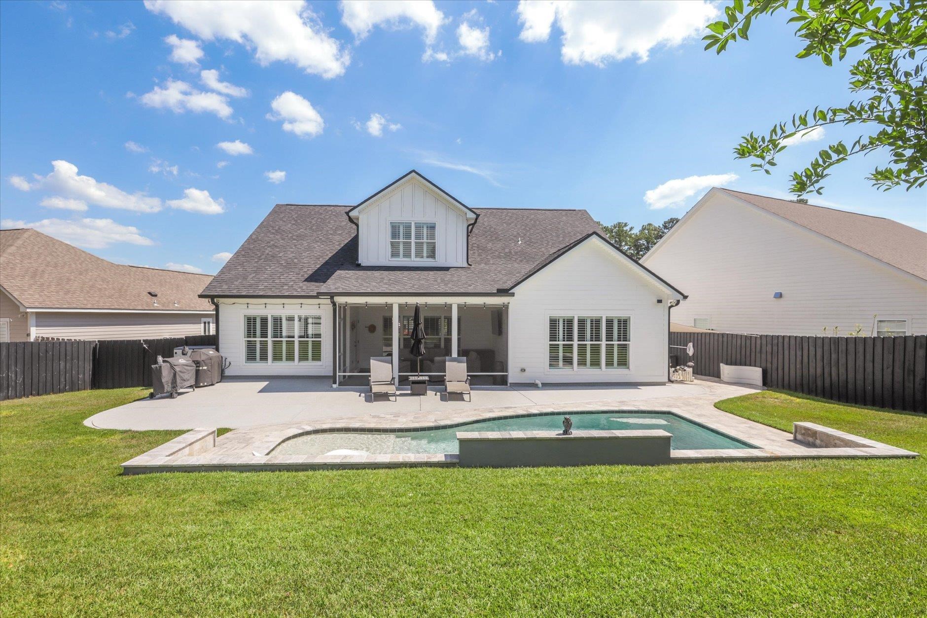 5160 Royal Fern Circle