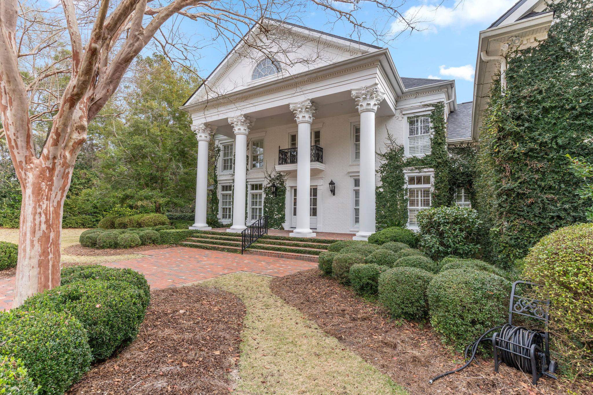 3904 W Millers Bridge Road