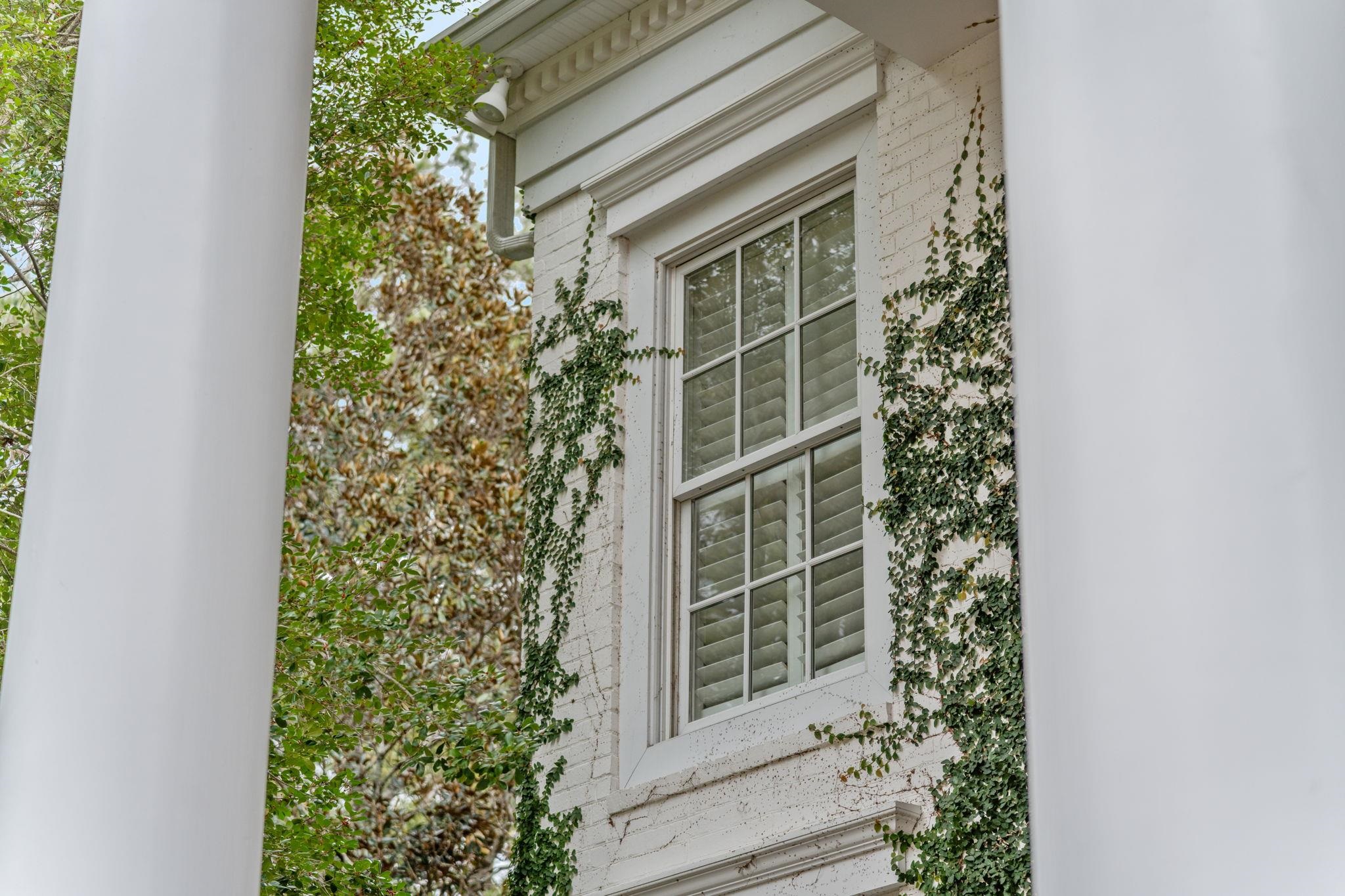 3904 W Millers Bridge Road