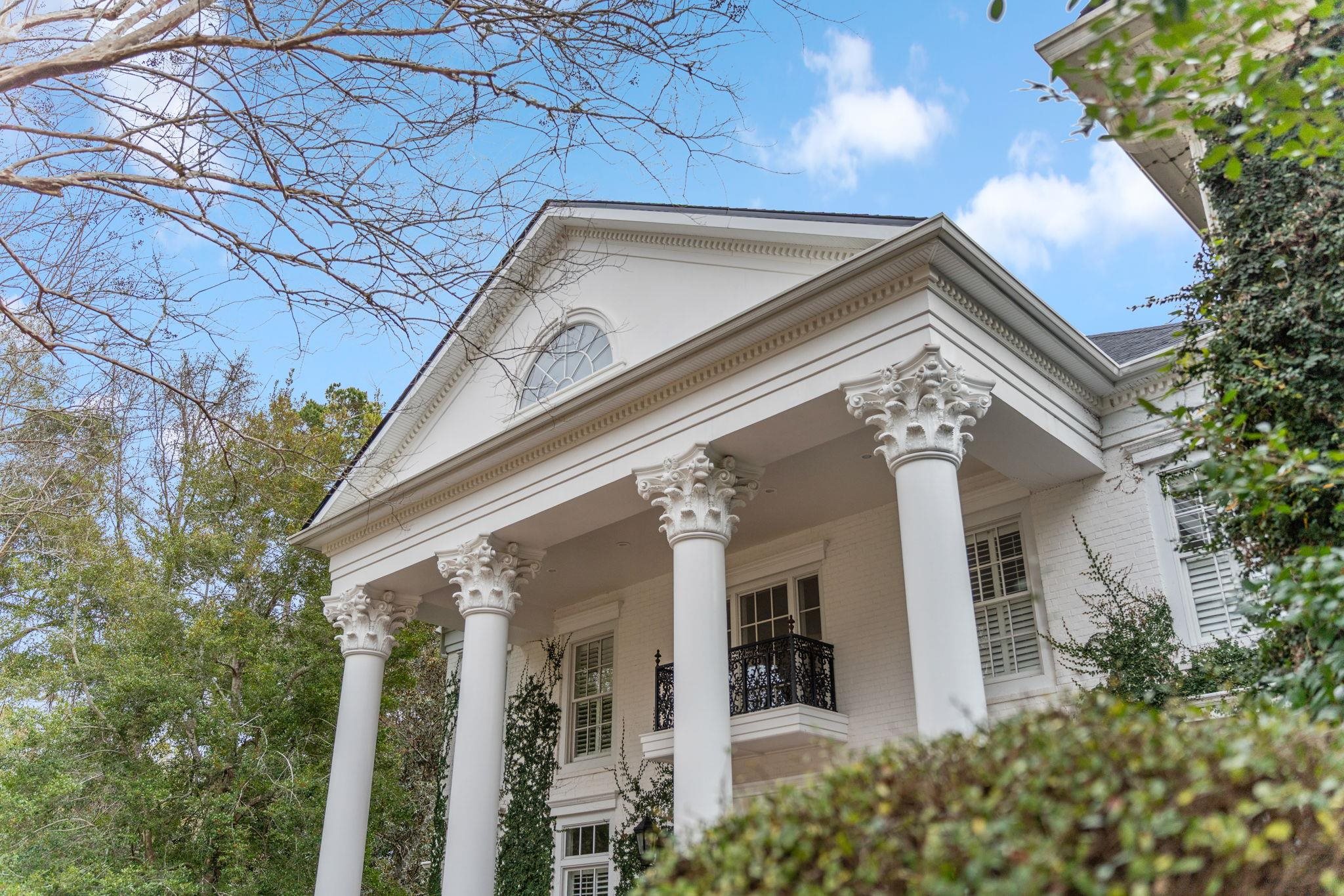 3904 W Millers Bridge Road