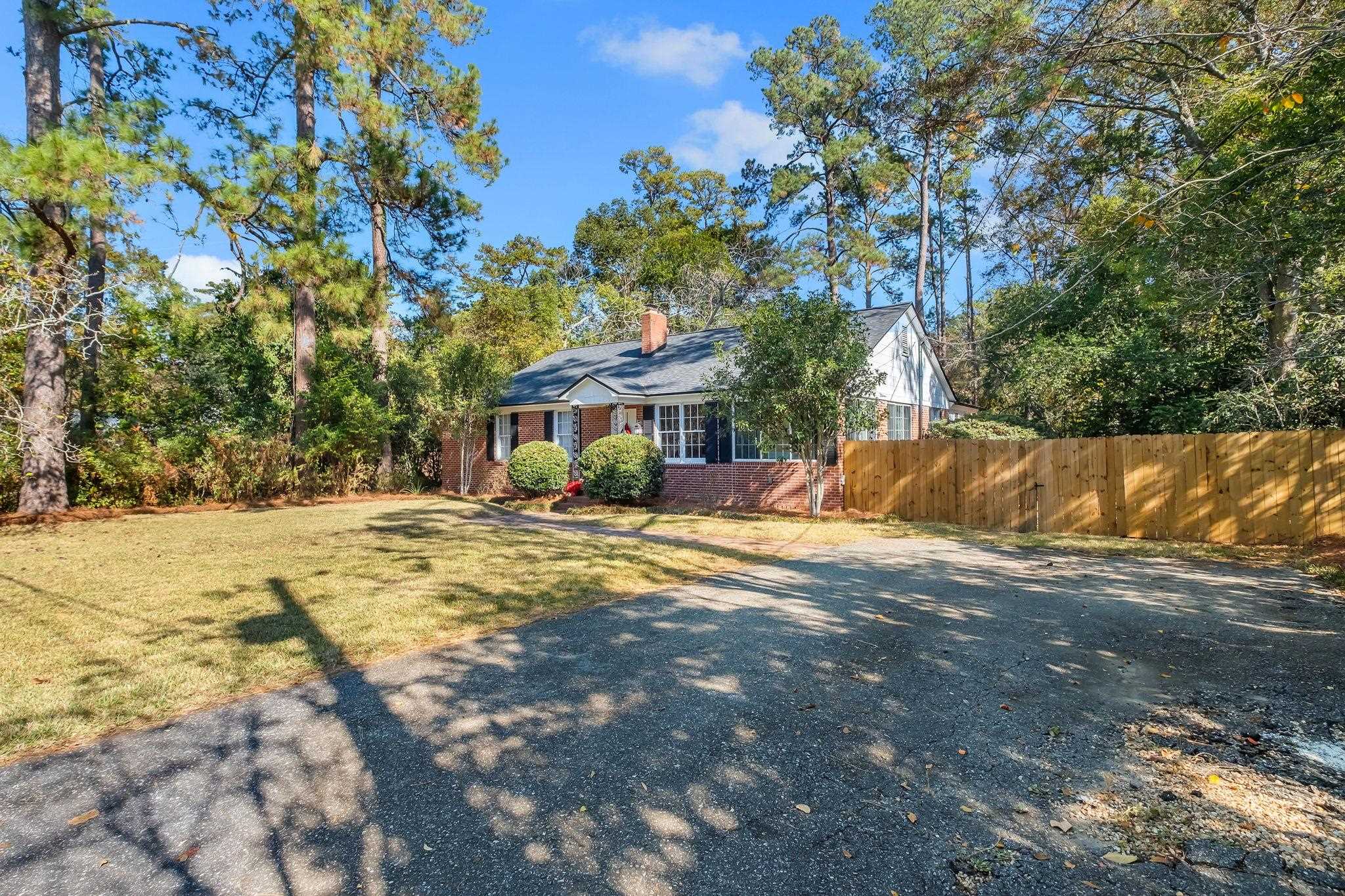 2007 Dellwood Drive