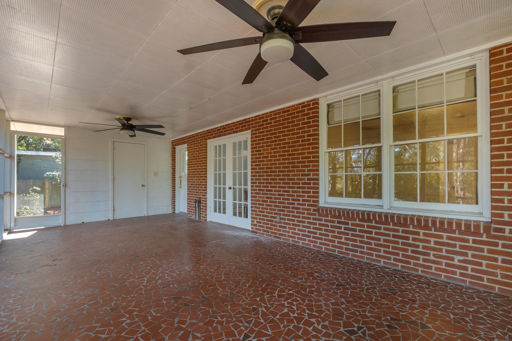 2007 Dellwood Drive