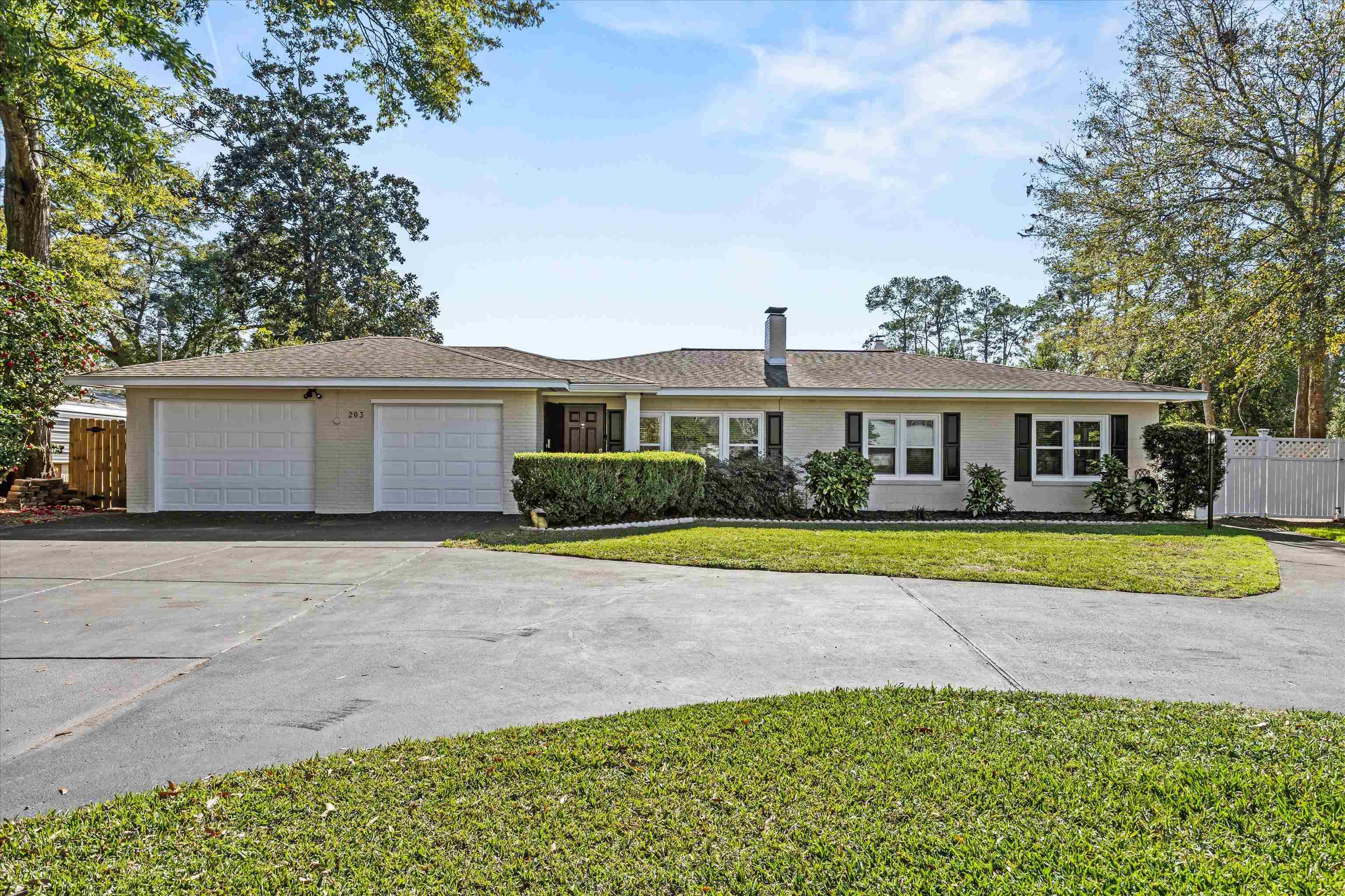 203 GLENVIEW Drive