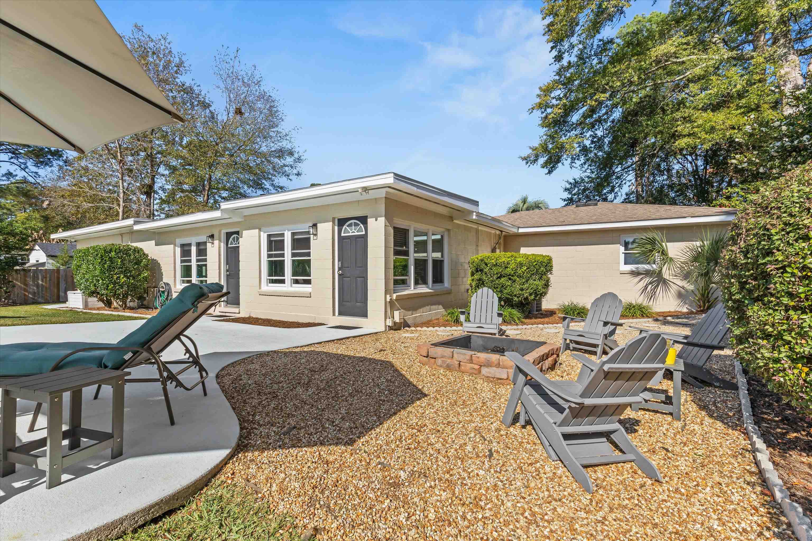 203 GLENVIEW Drive