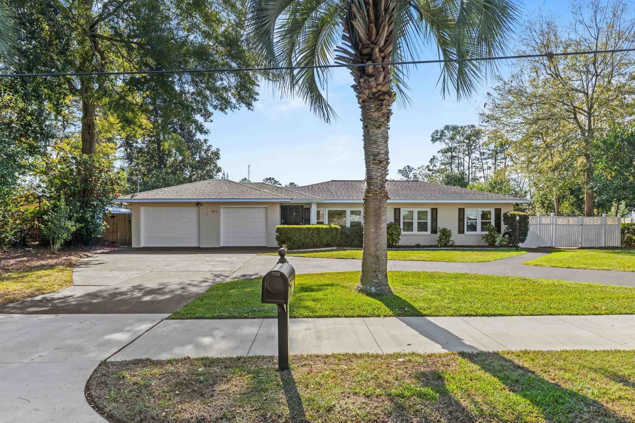 203 GLENVIEW Drive