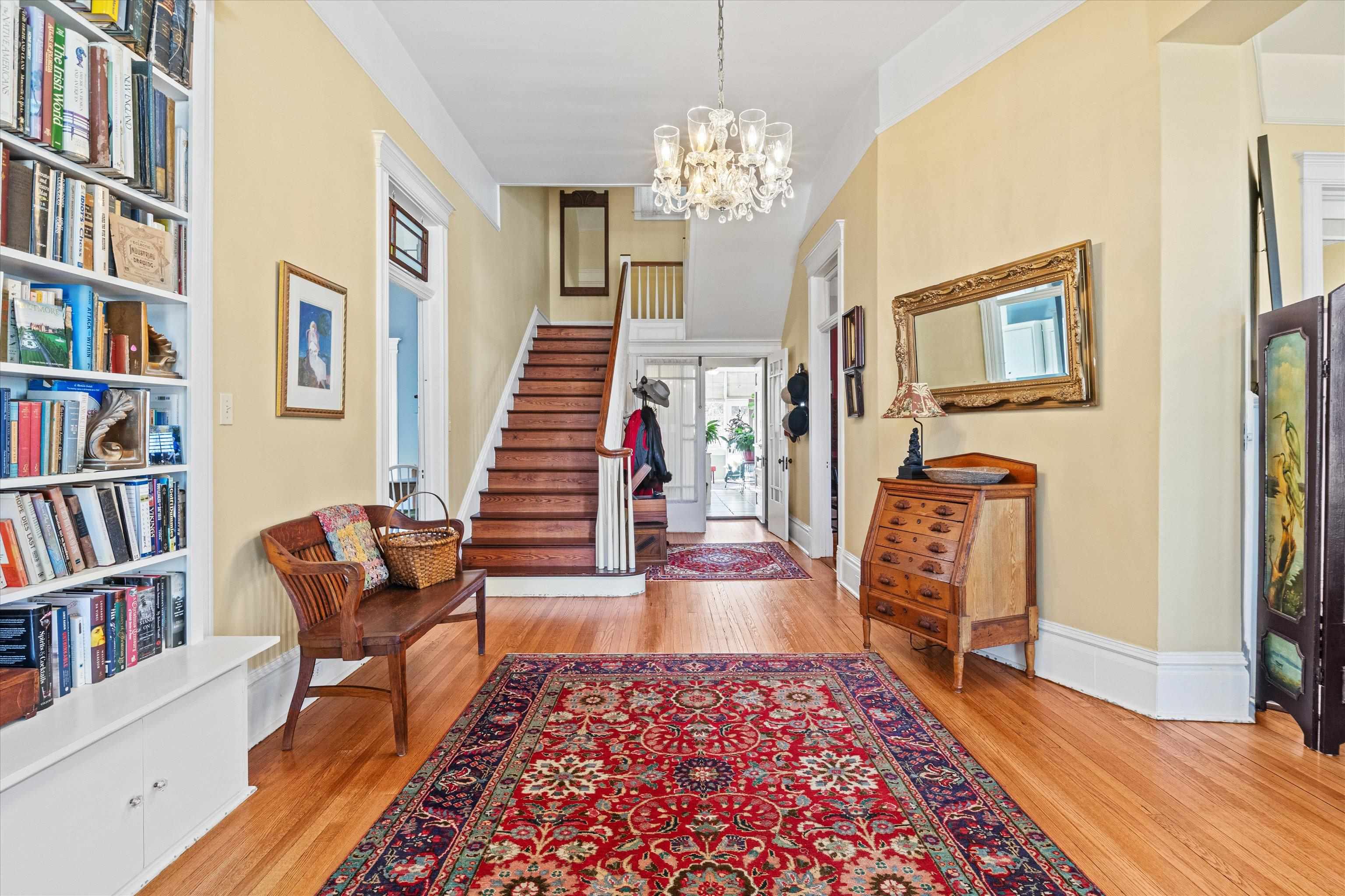 336 N JACKSON Street