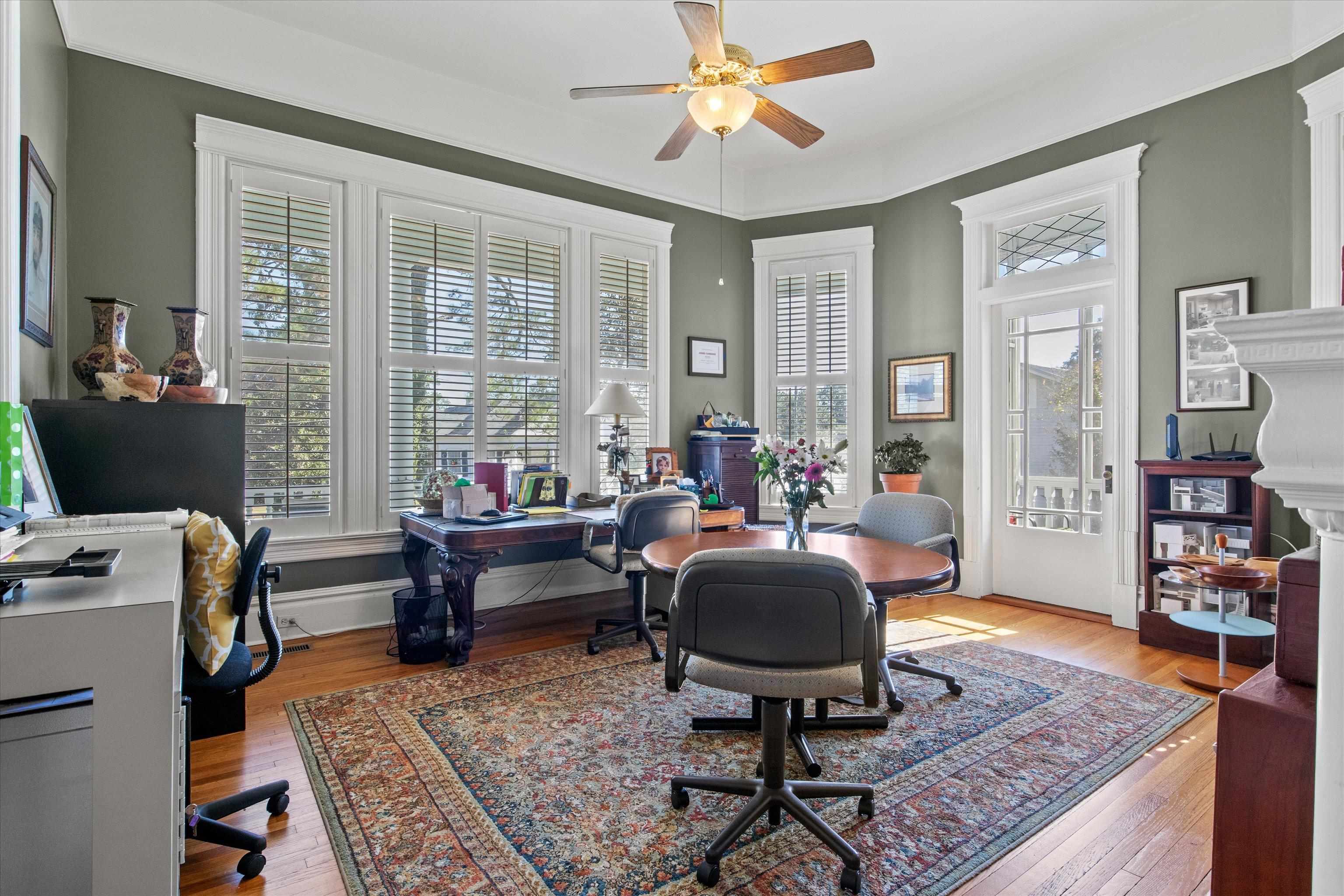 336 N JACKSON Street