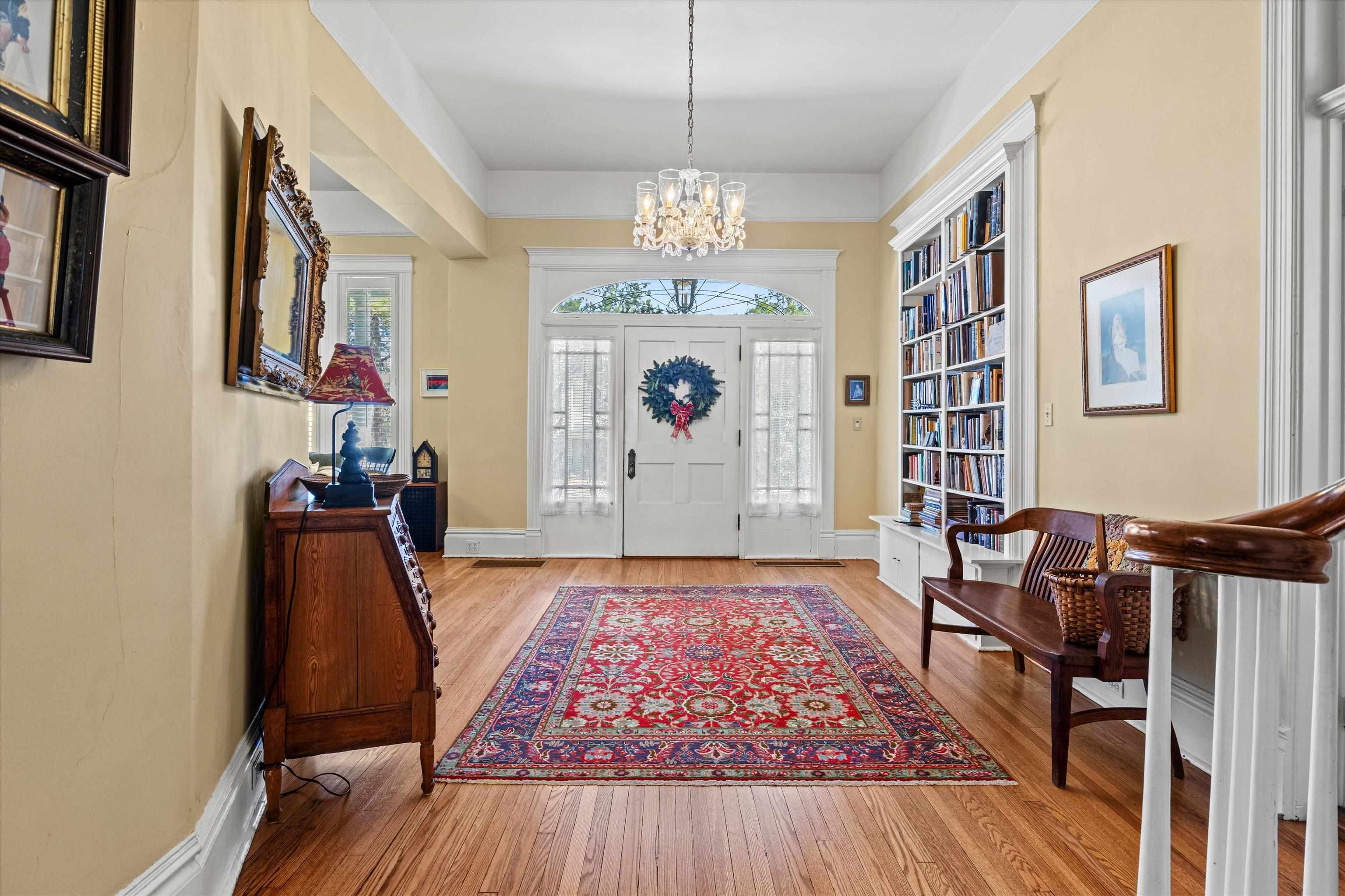 336 N JACKSON Street