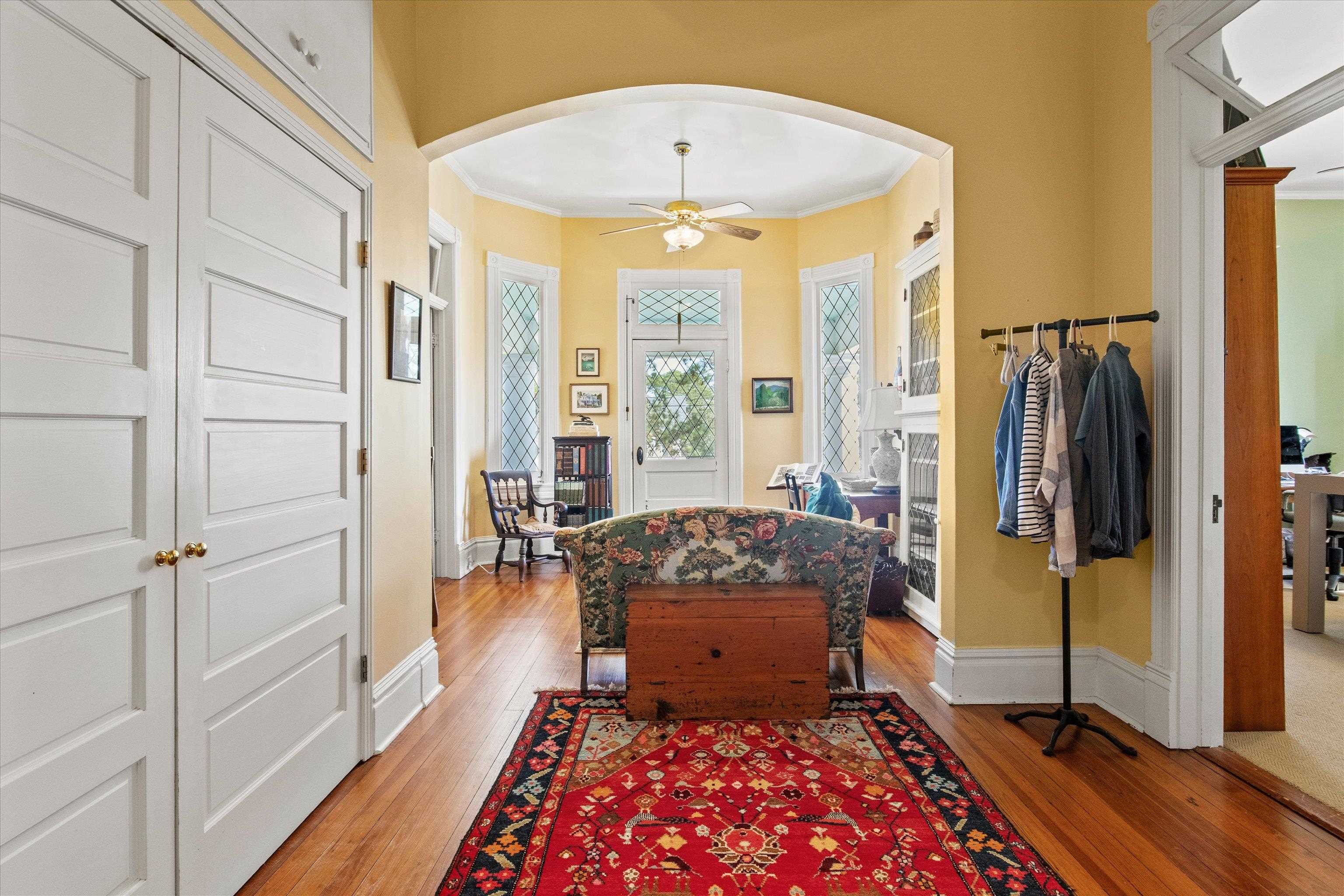 336 N JACKSON Street