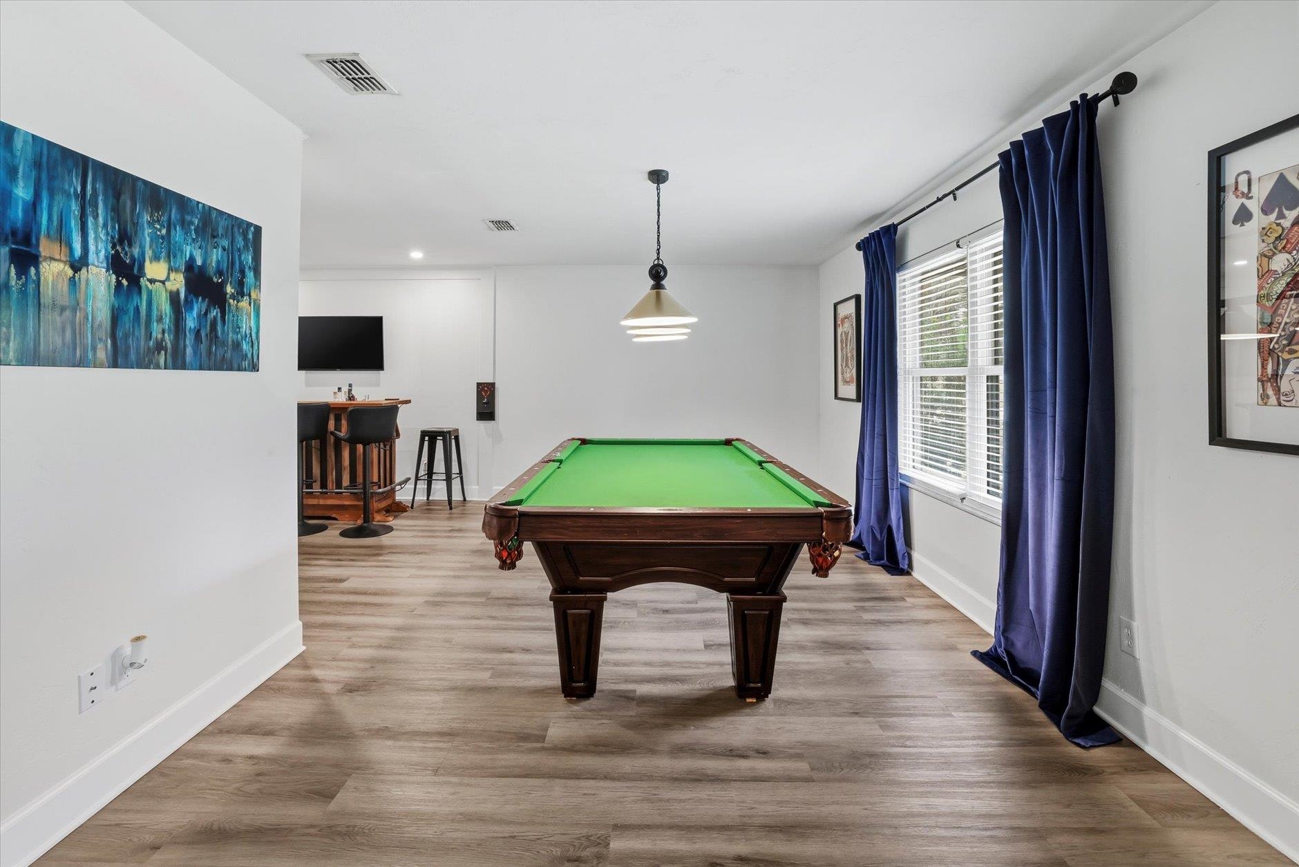 3130 E Shamrock