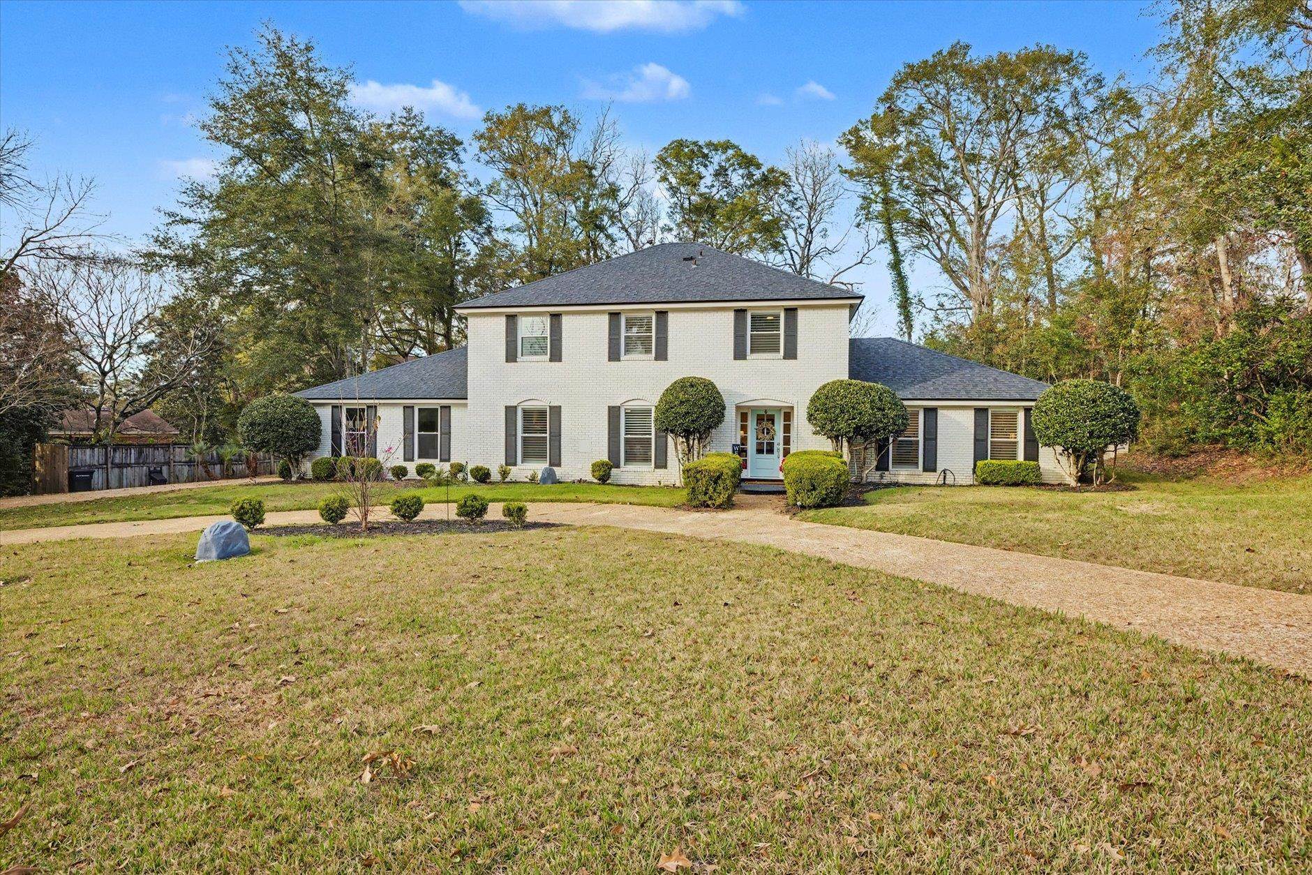 3042 Fermanagh Drive