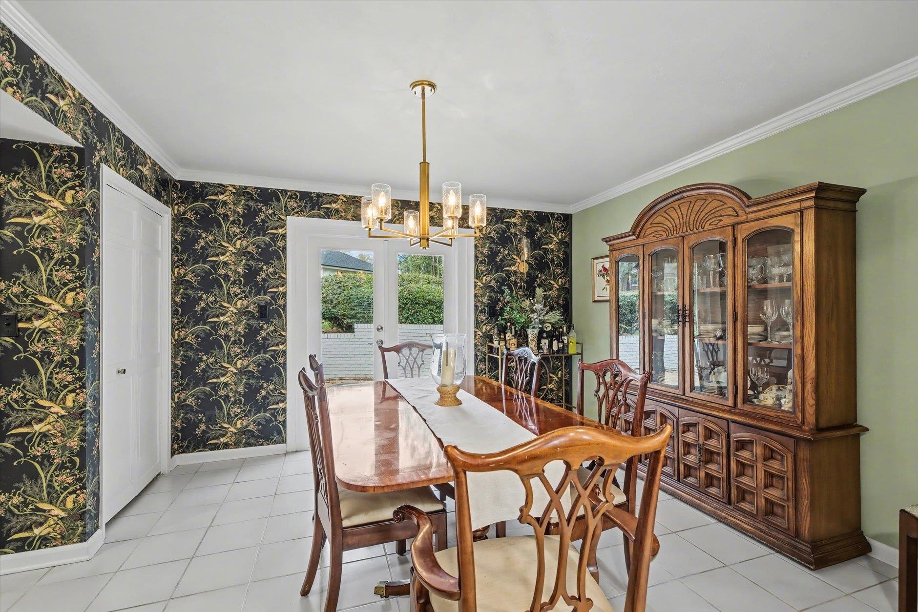 3042 Fermanagh Drive