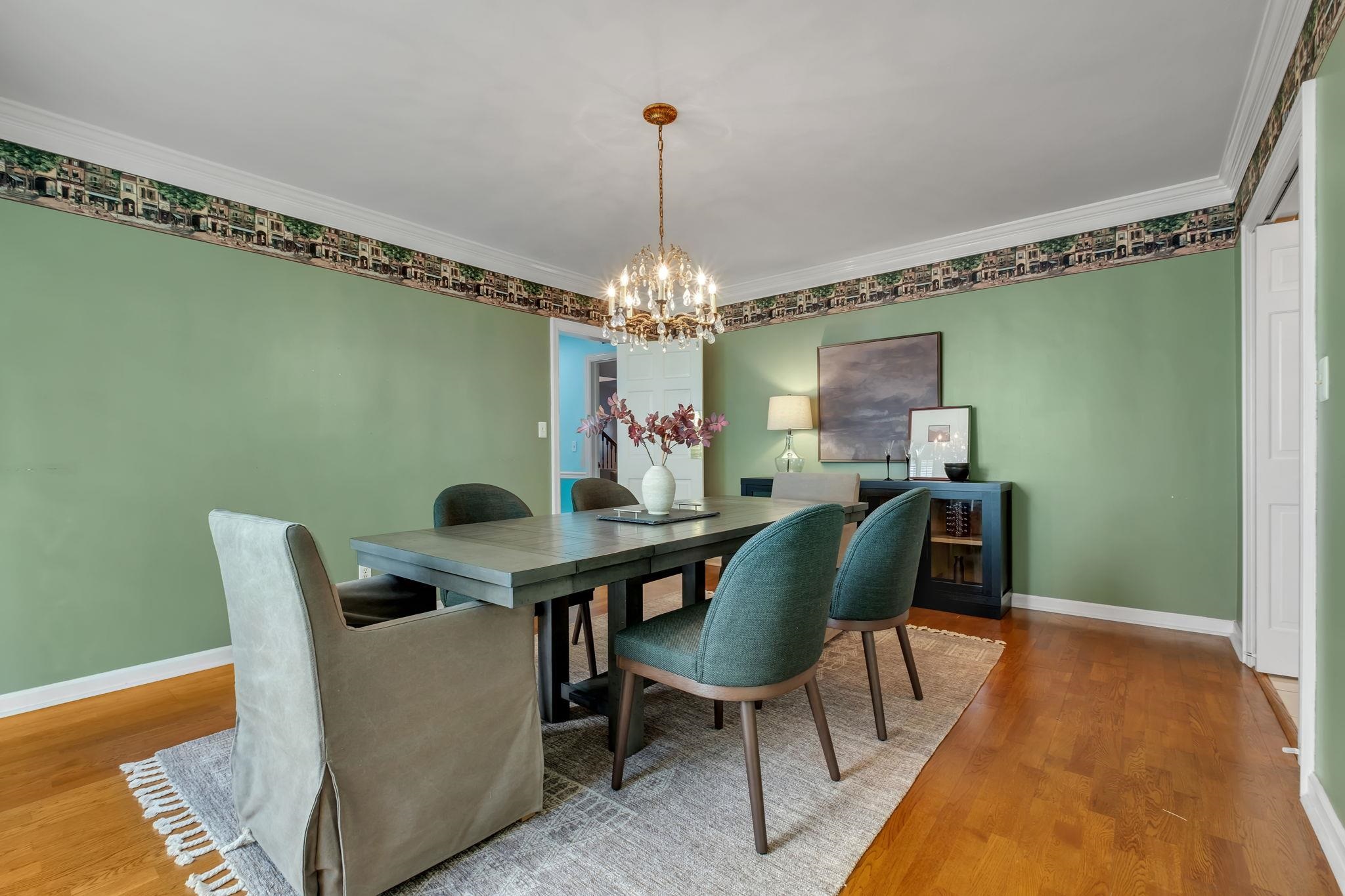 2218 Killarney Way