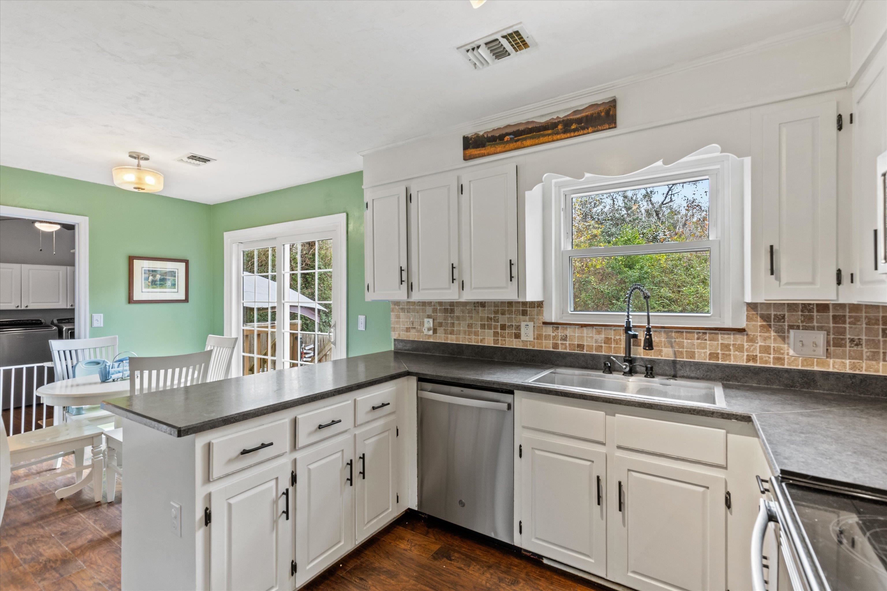 3513 Fogarty Drive