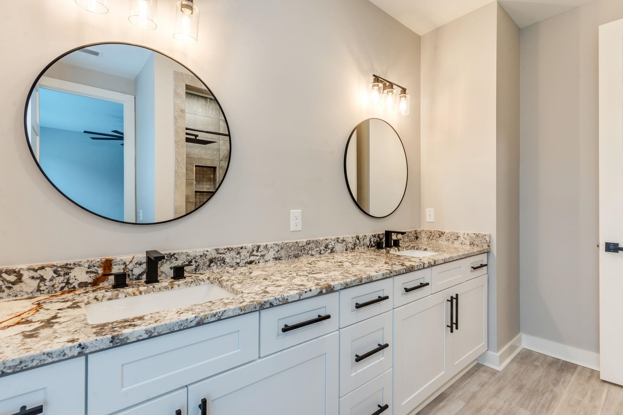 202 E BRADFORD Road Unit: 1-4