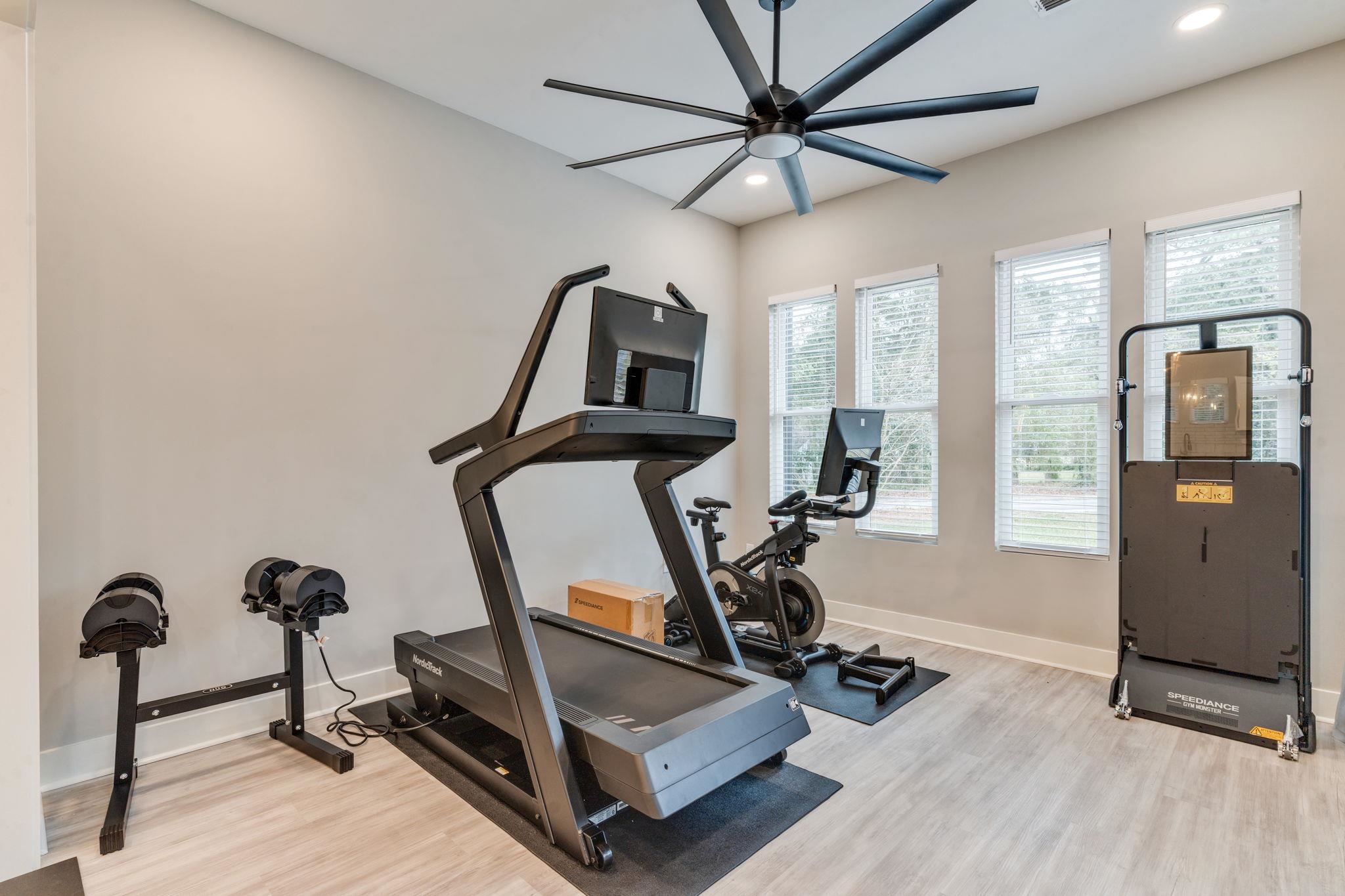 202 E BRADFORD Road Unit: 1-4