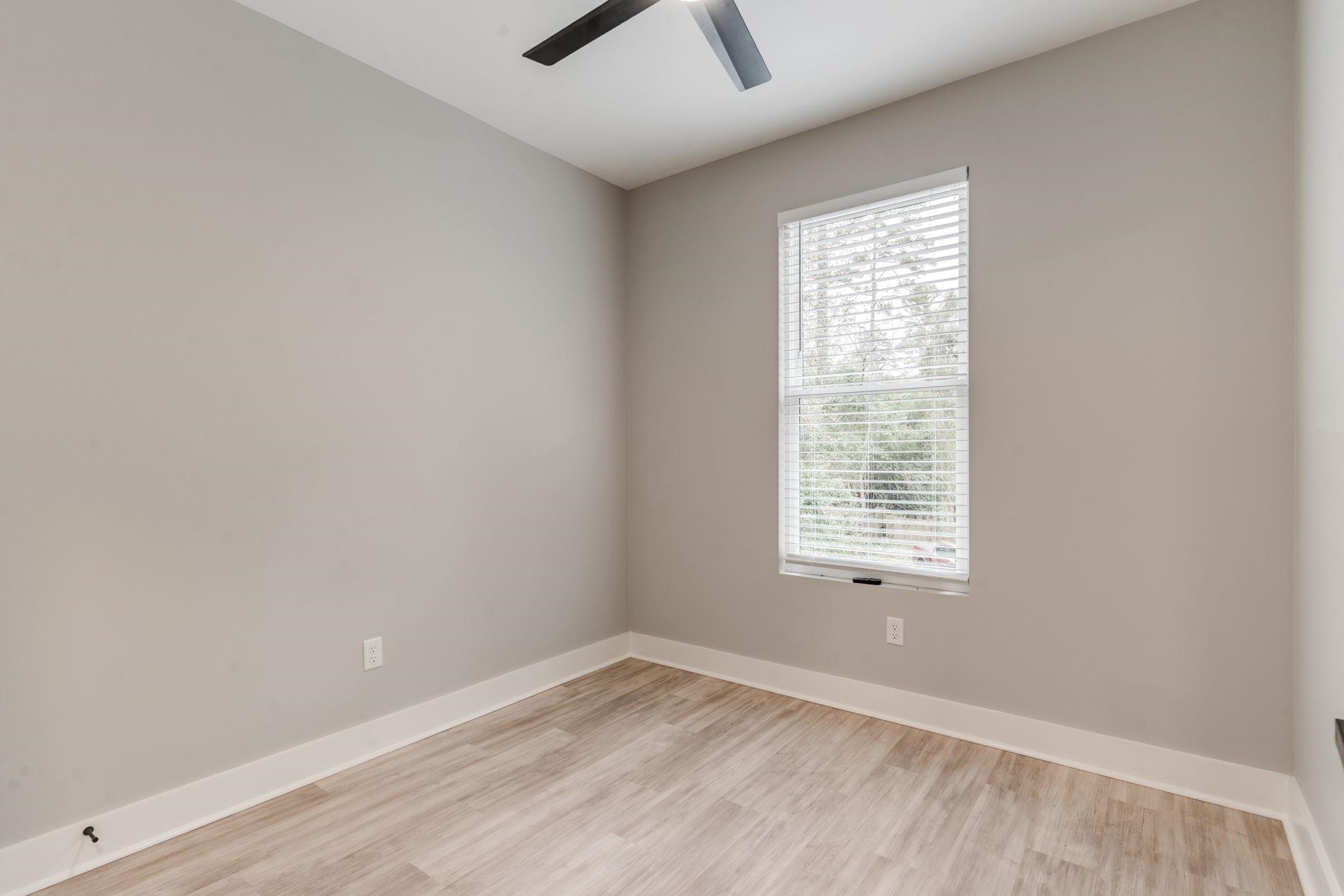 226 E BRADFORD Road Unit: A & B