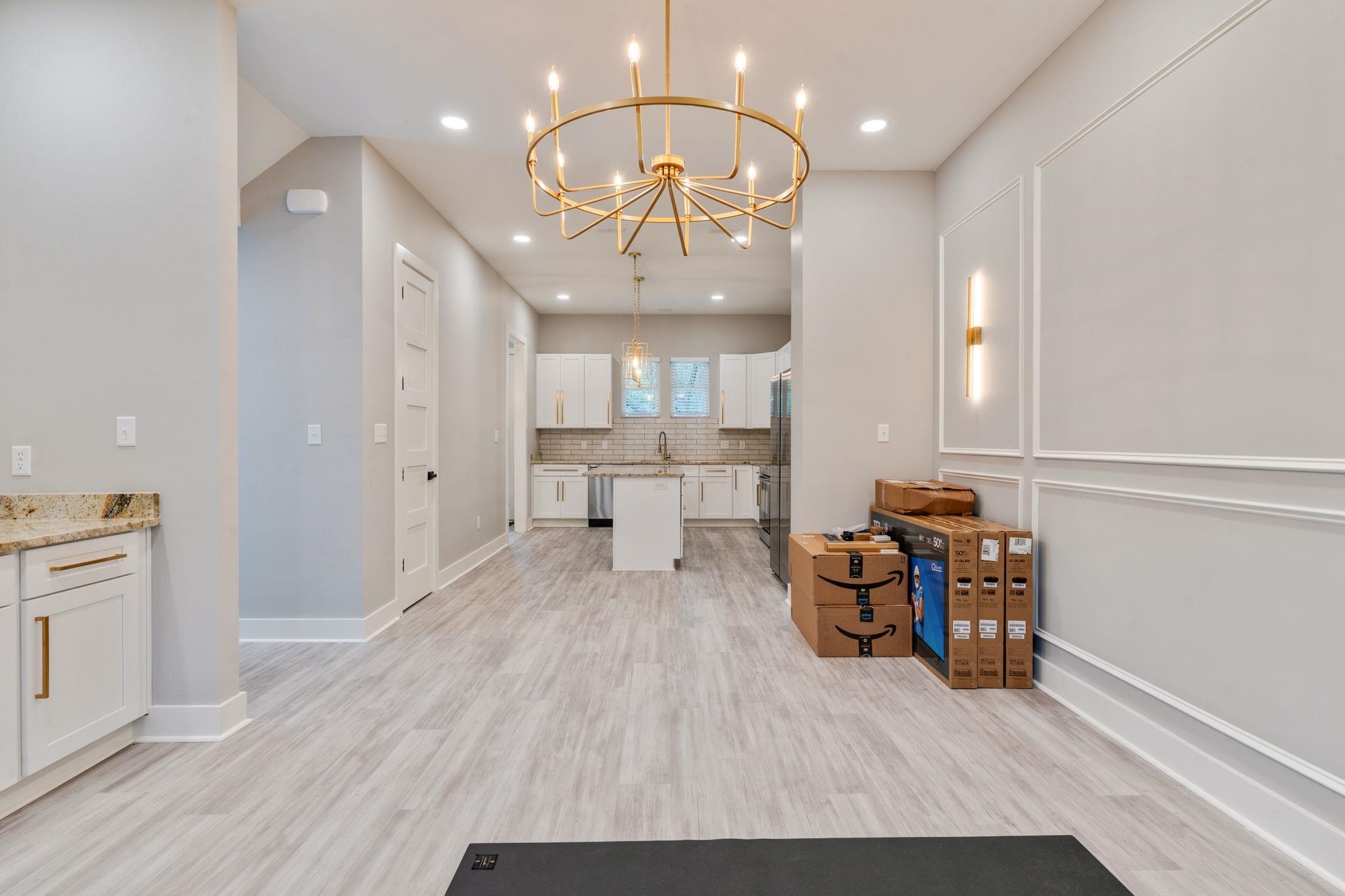 226 E BRADFORD Road Unit: A & B