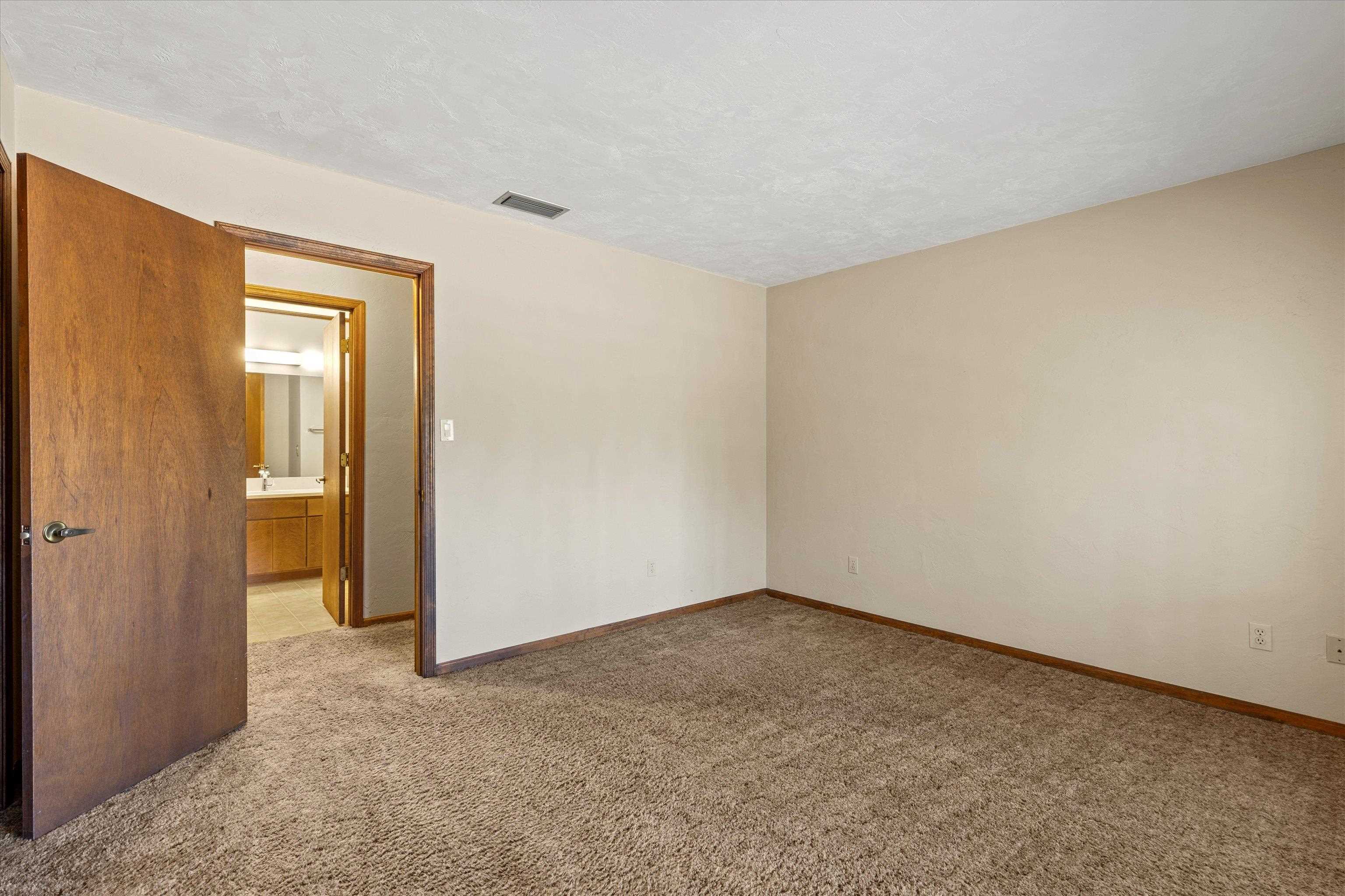 7024 SPENCER Road