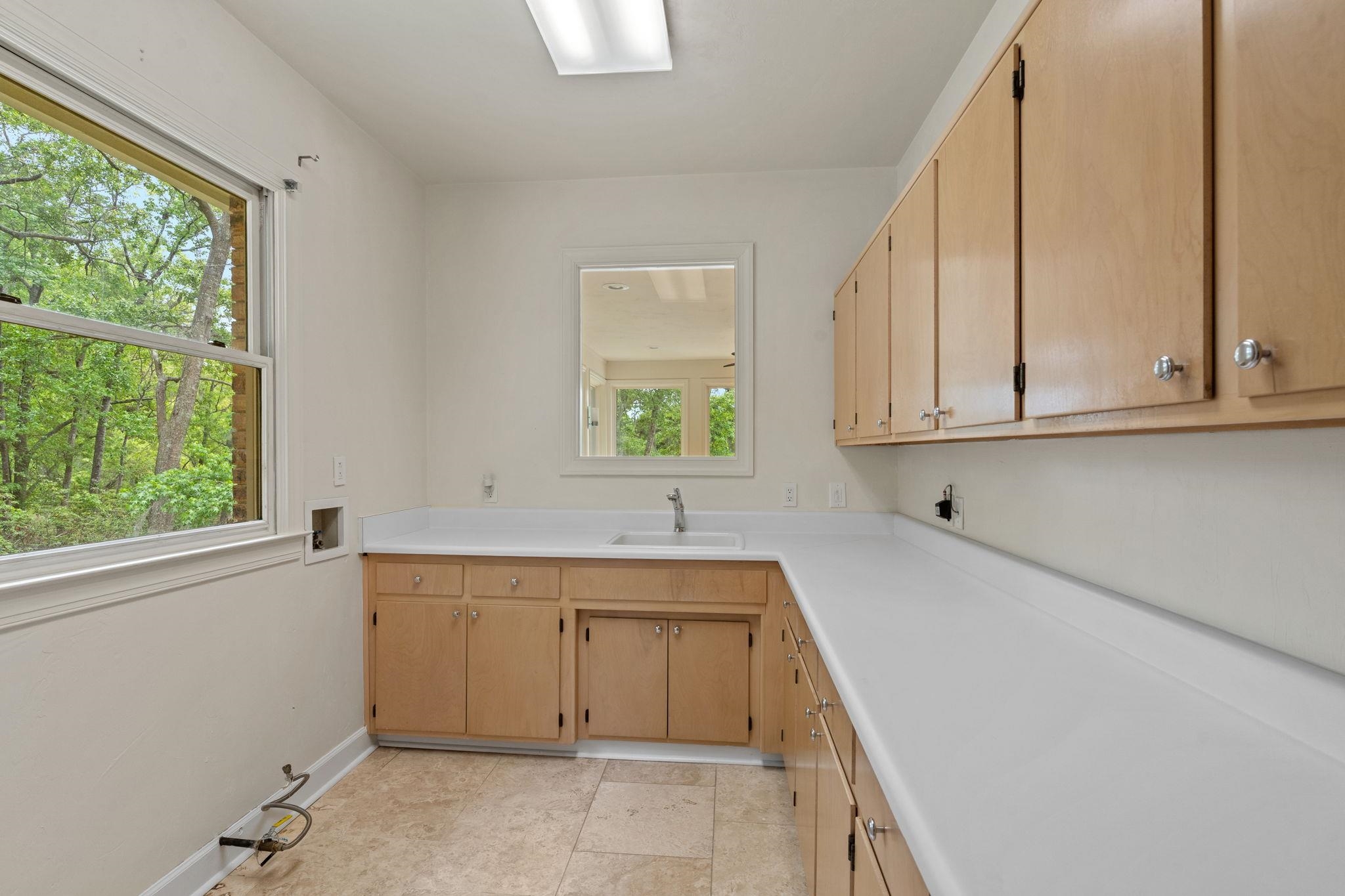 8983 Winged Foot Drive