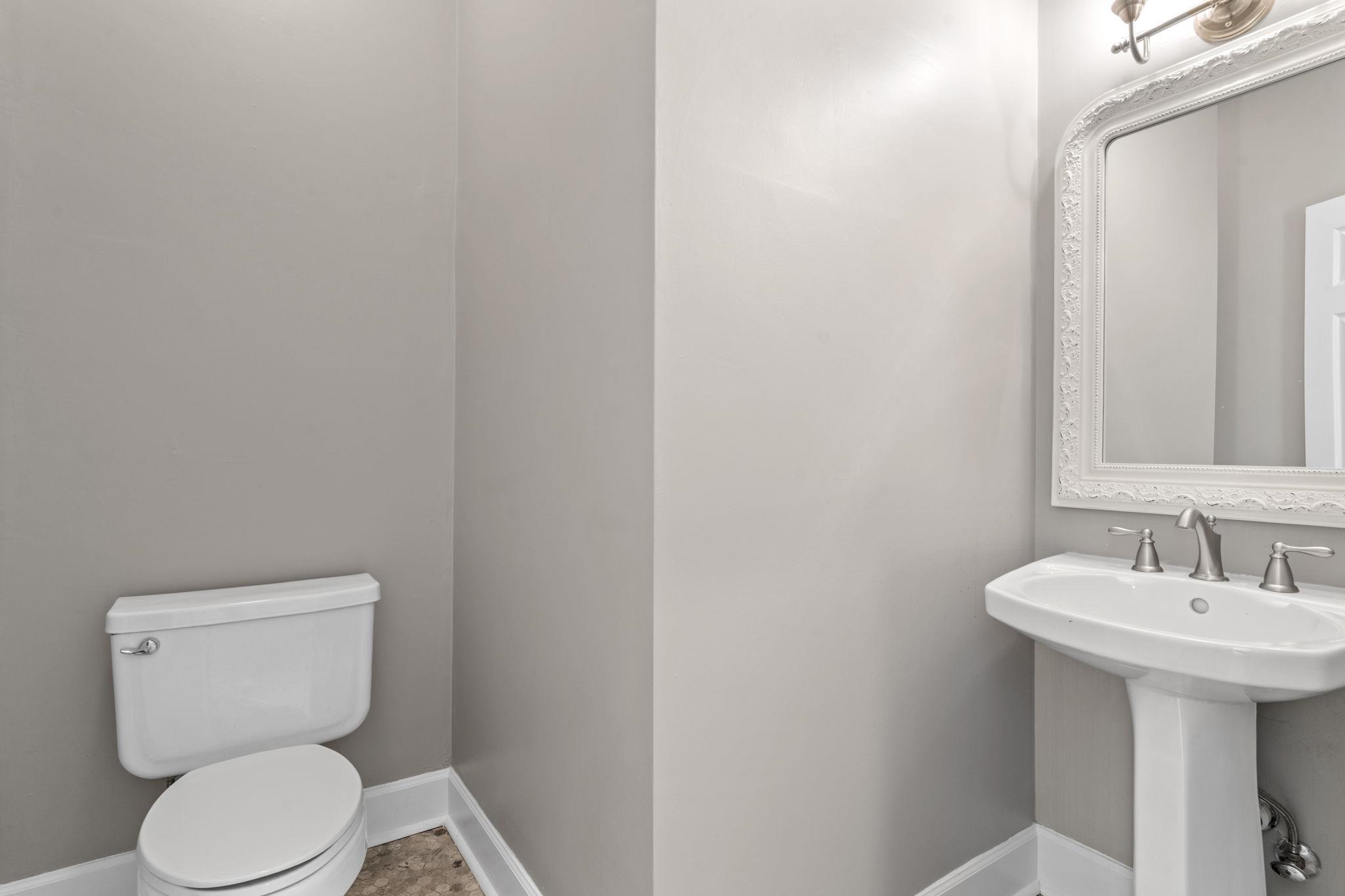 8983 Winged Foot Drive