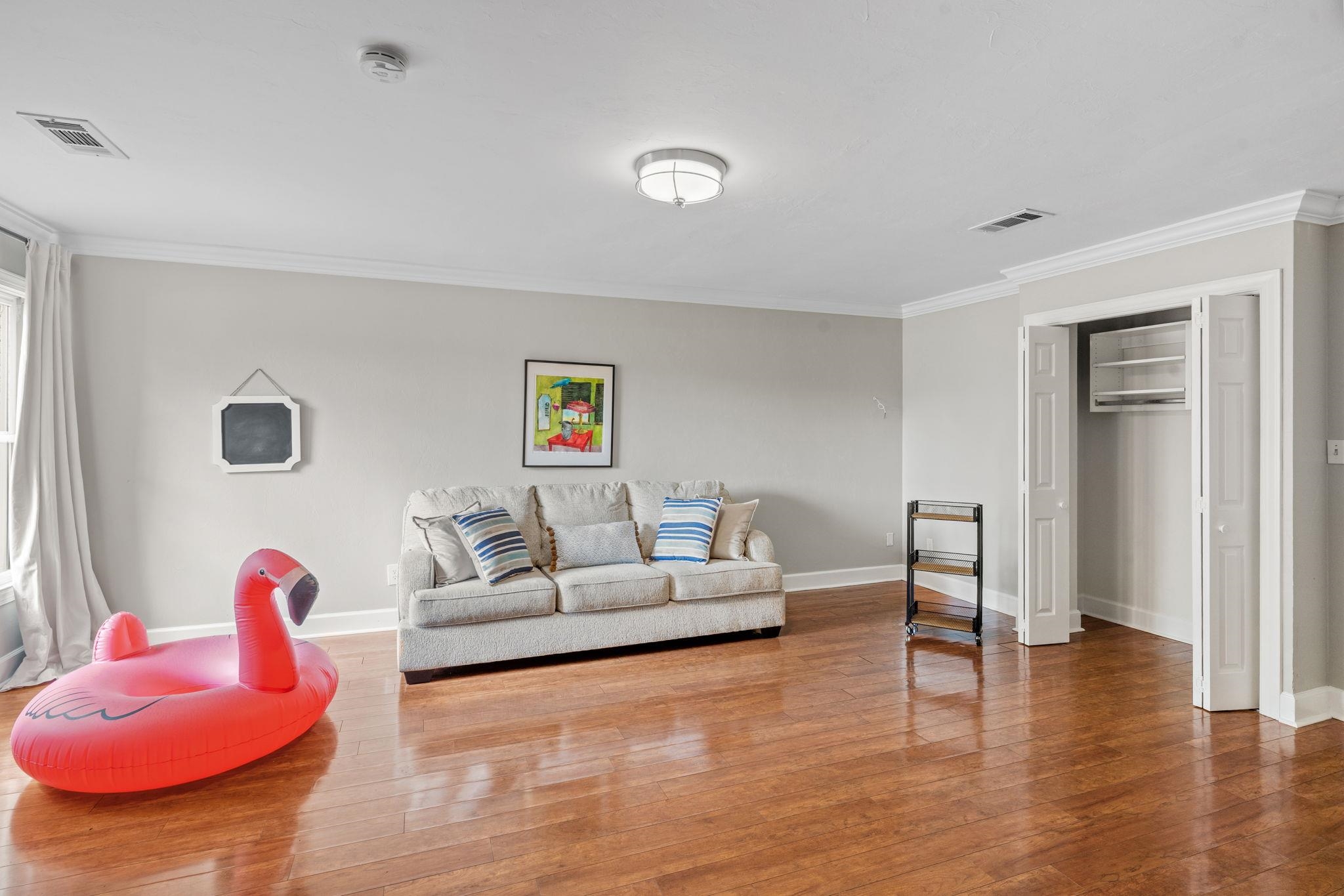 8983 Winged Foot Drive