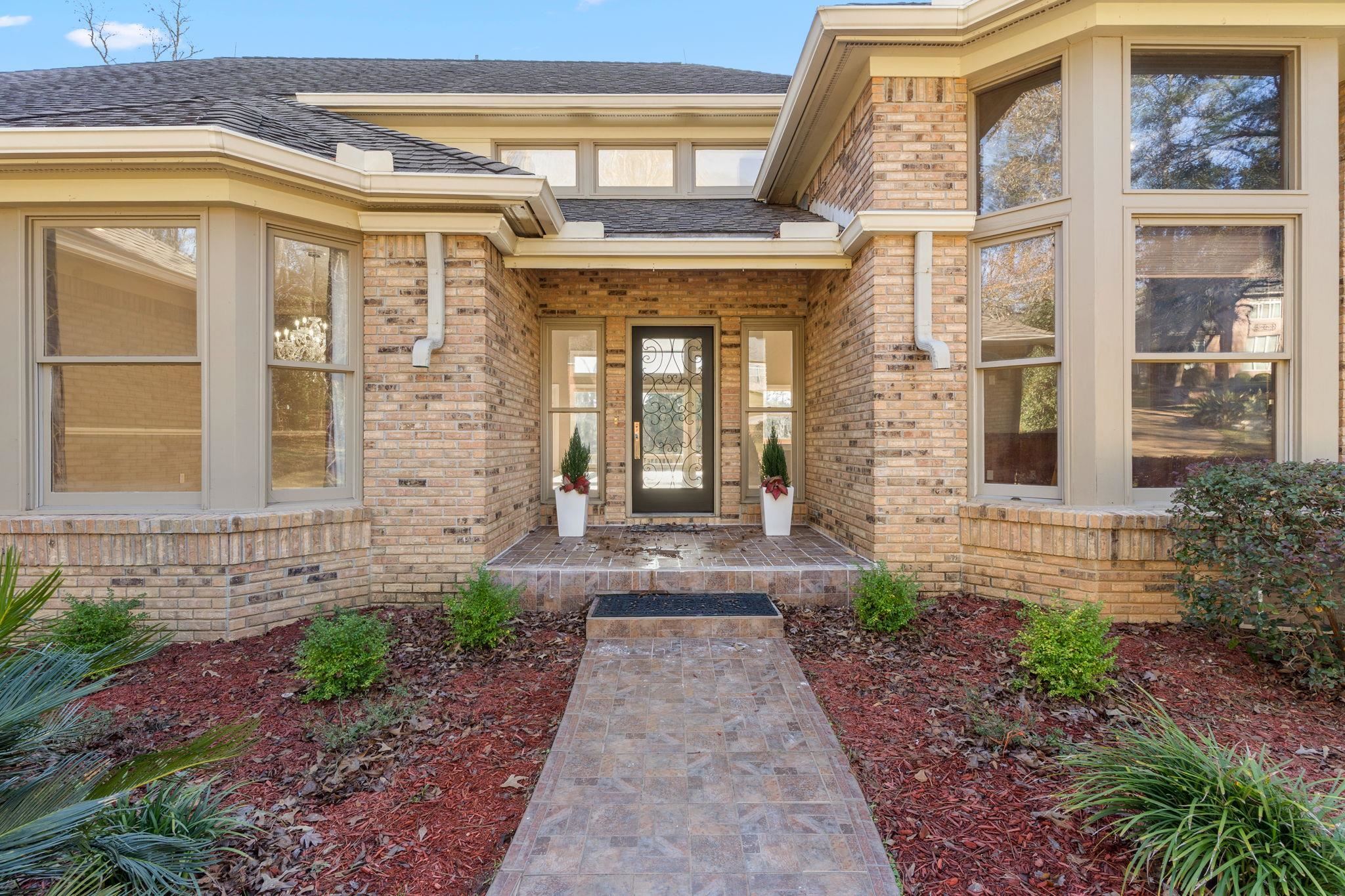 8983 Winged Foot Drive