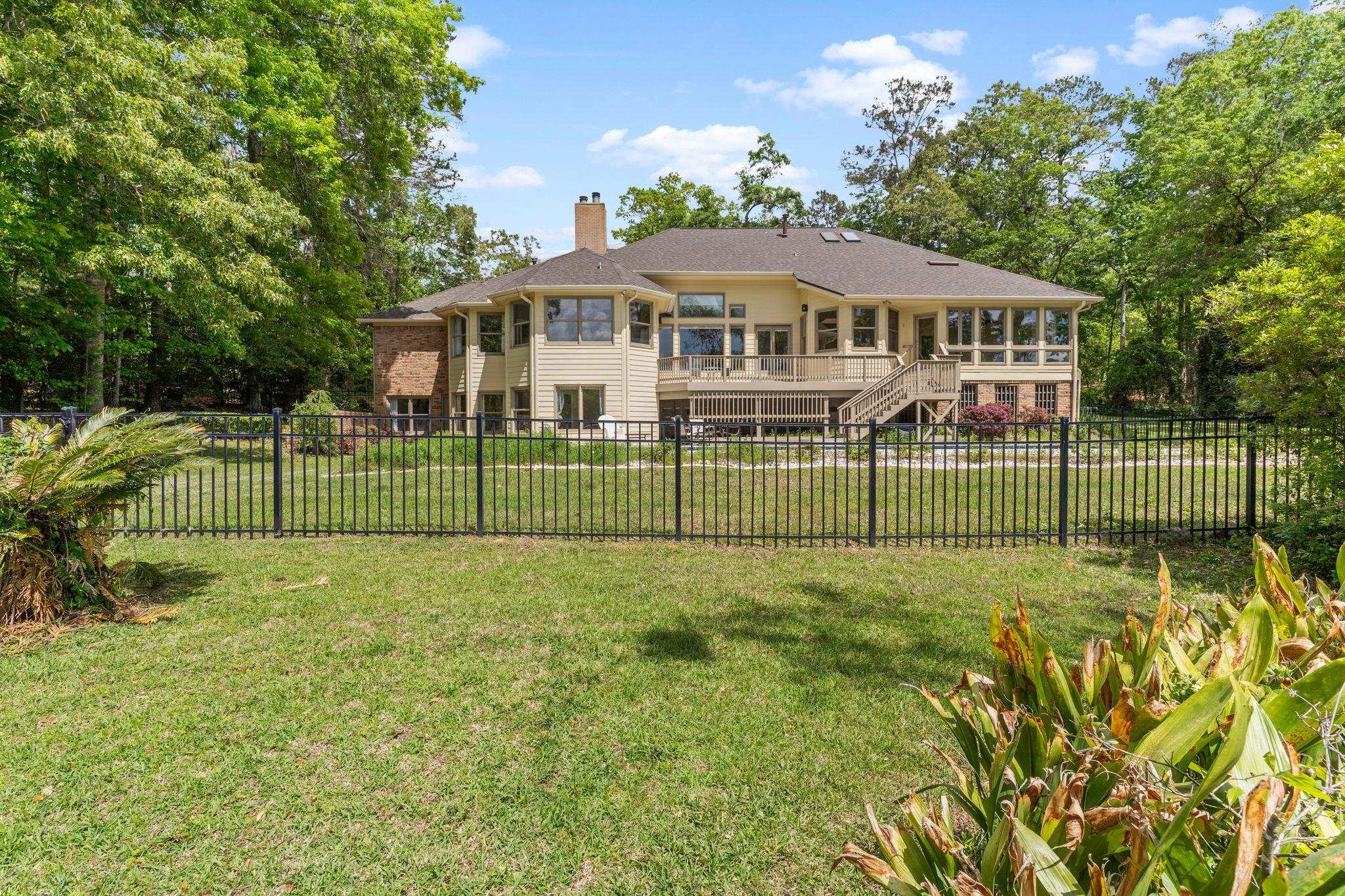 8983 Winged Foot Drive