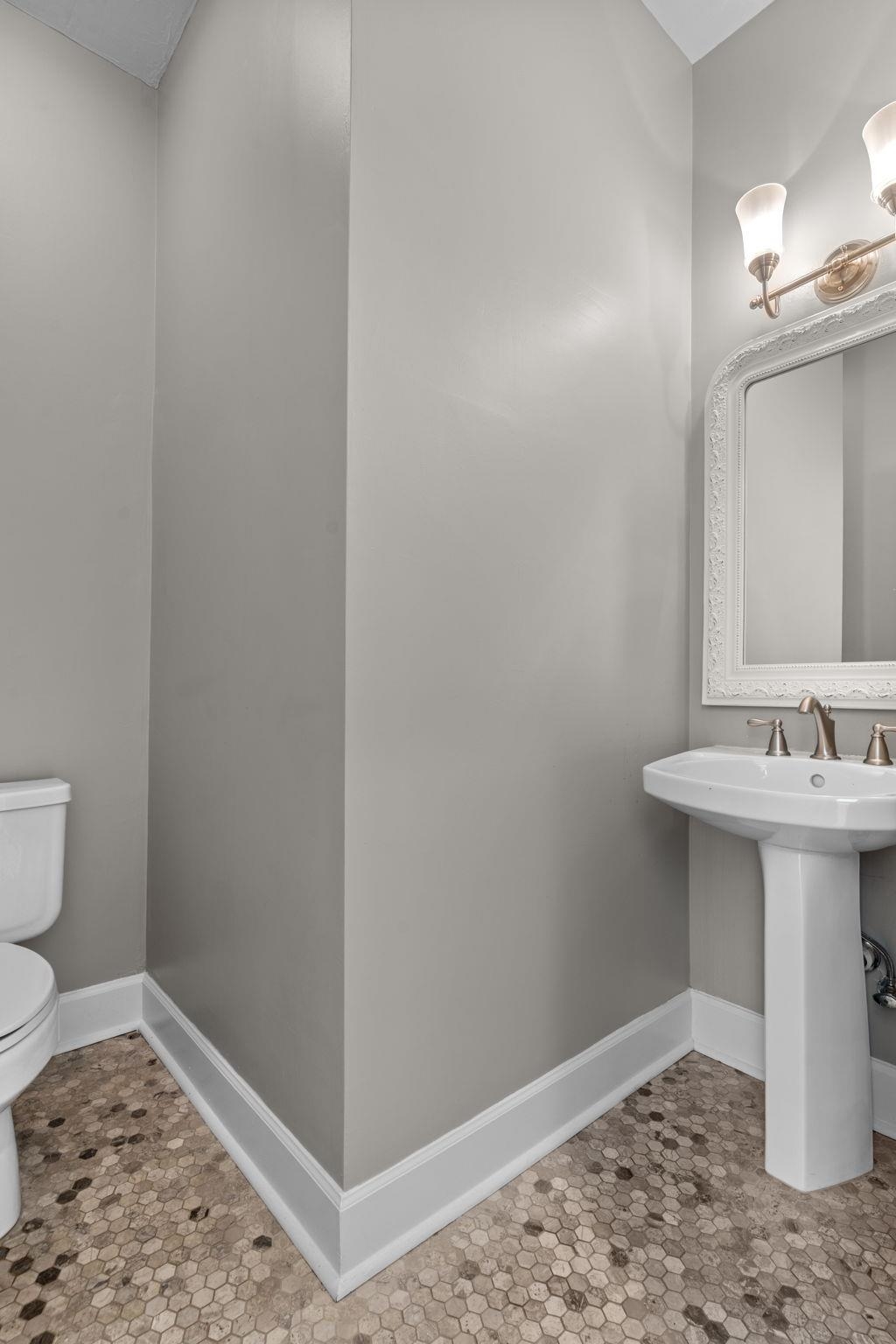 8983 Winged Foot Drive