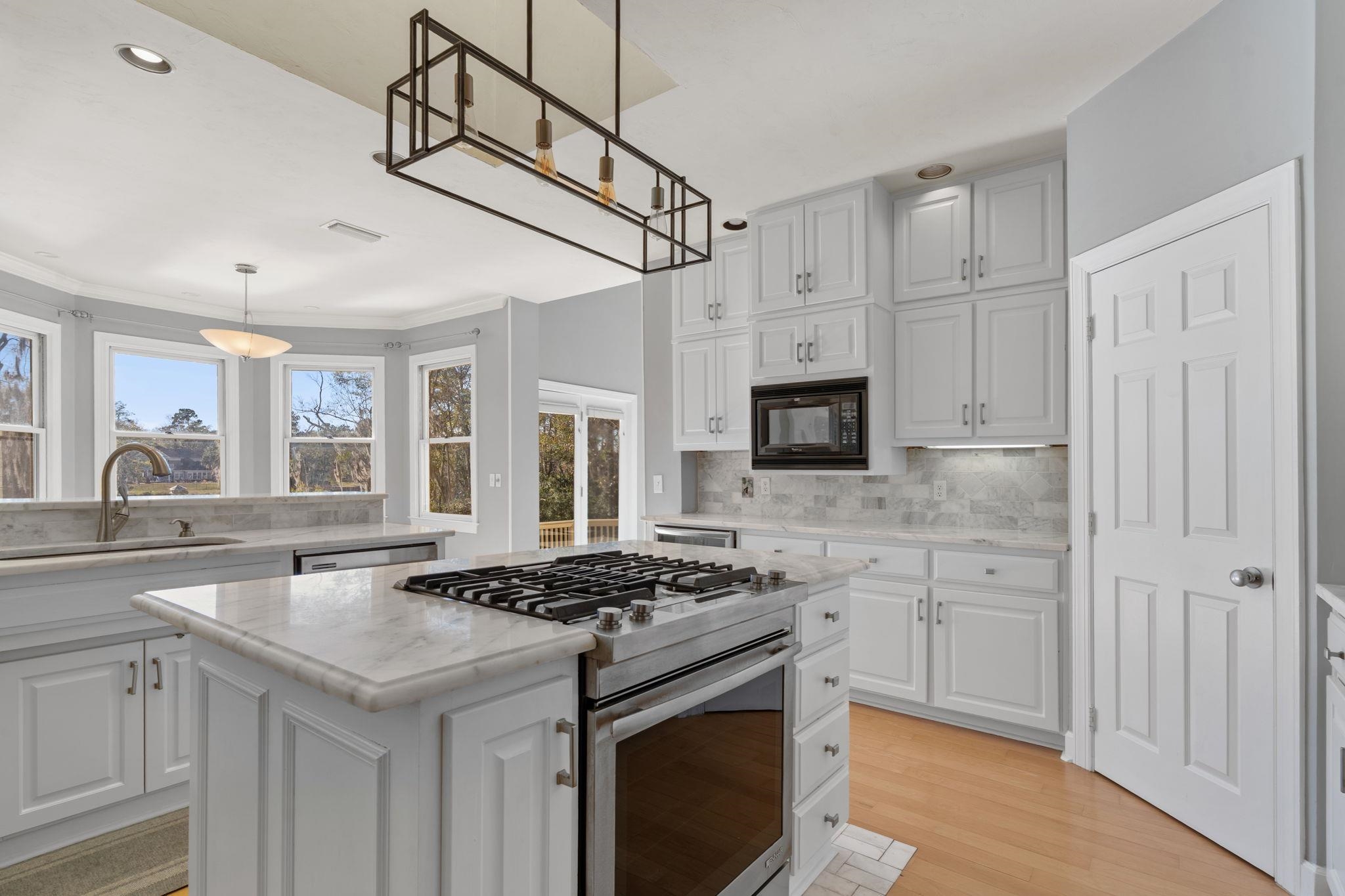 8983 Winged Foot Drive