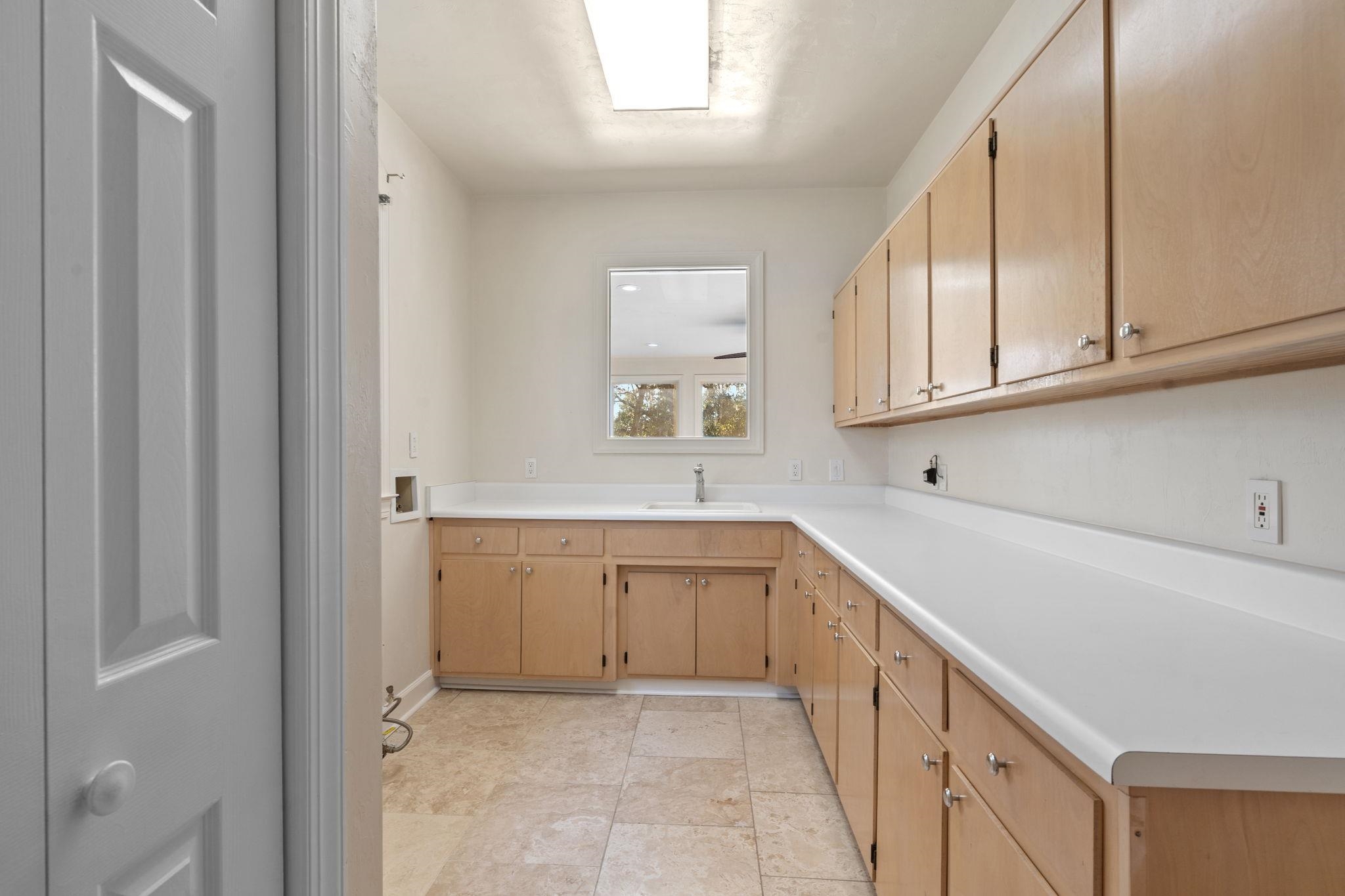 8983 Winged Foot Drive