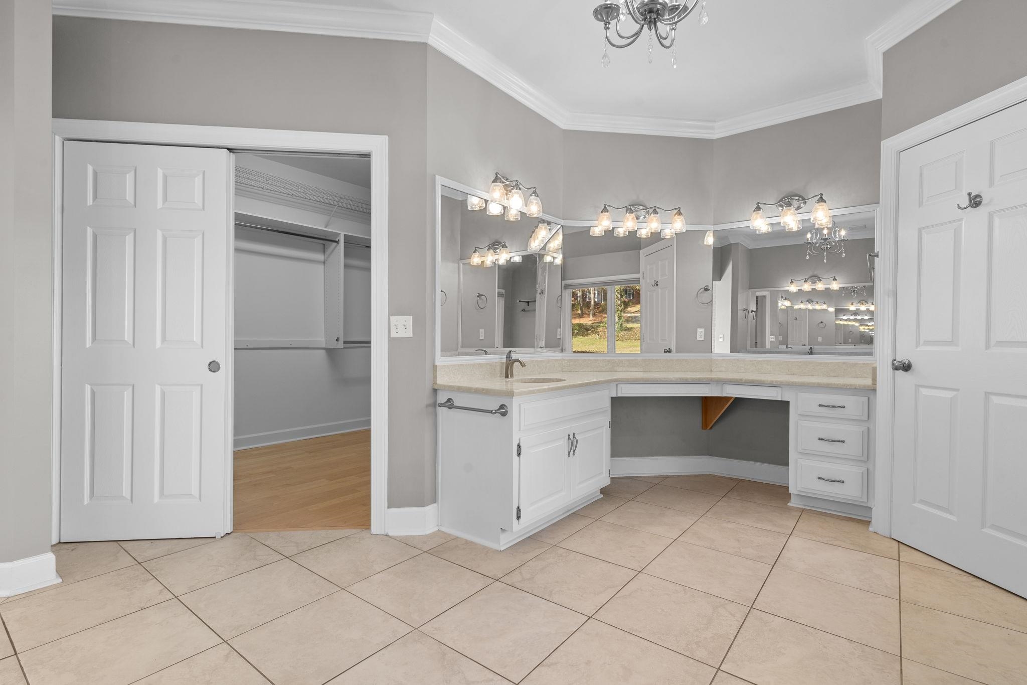 8983 Winged Foot Drive