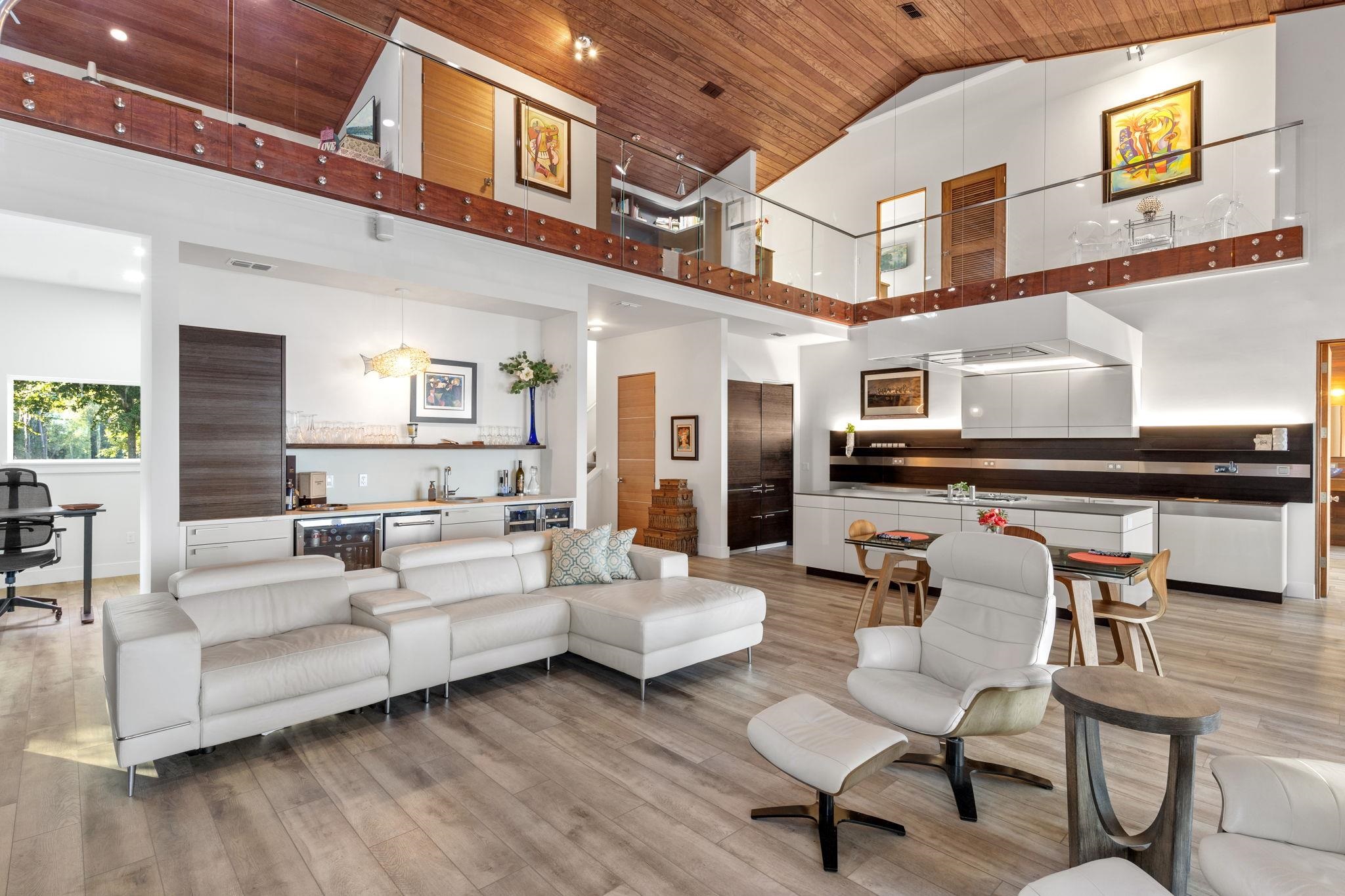 1007 Williams Landing Road