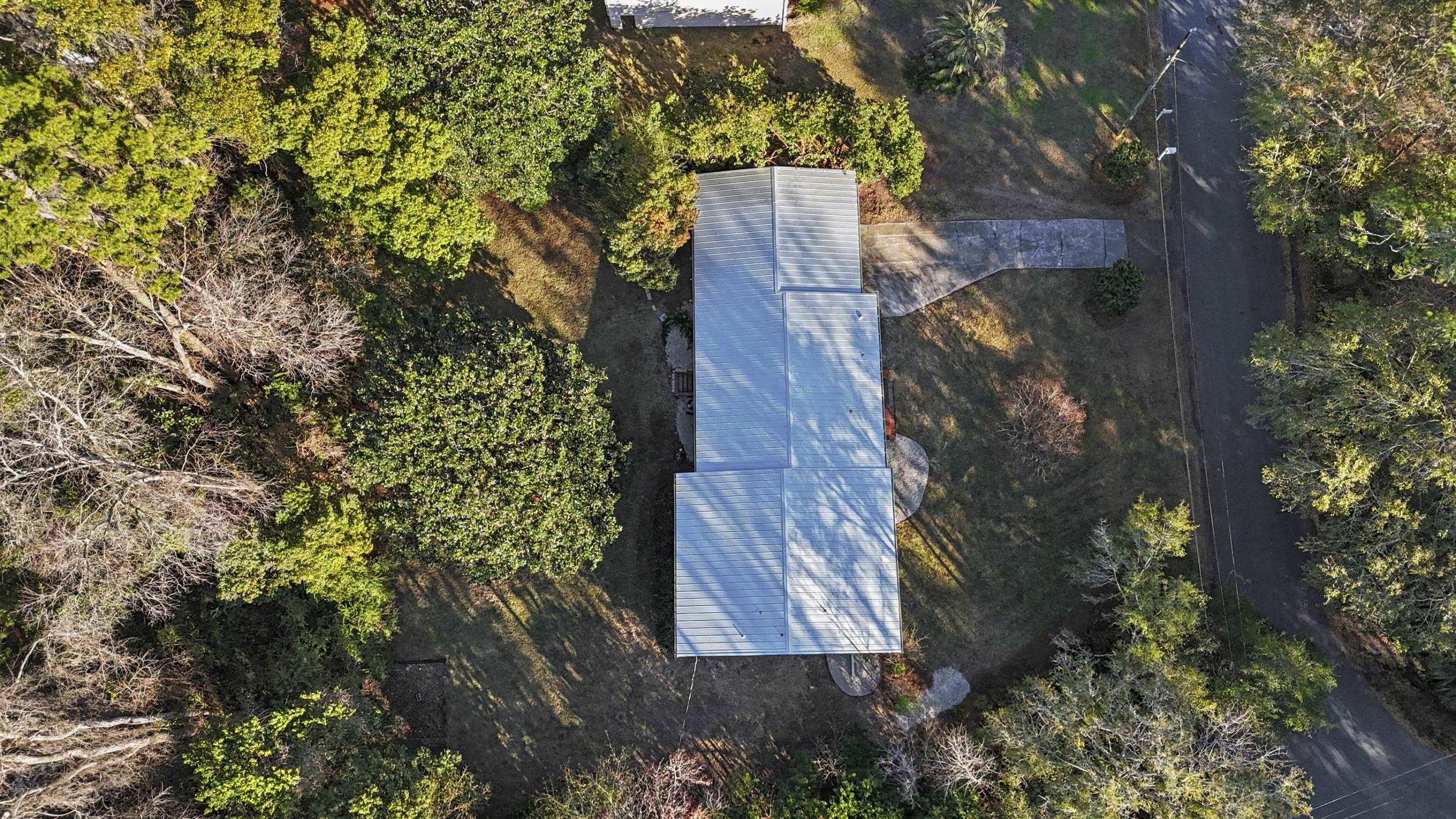 900 Oak Knoll Avenue