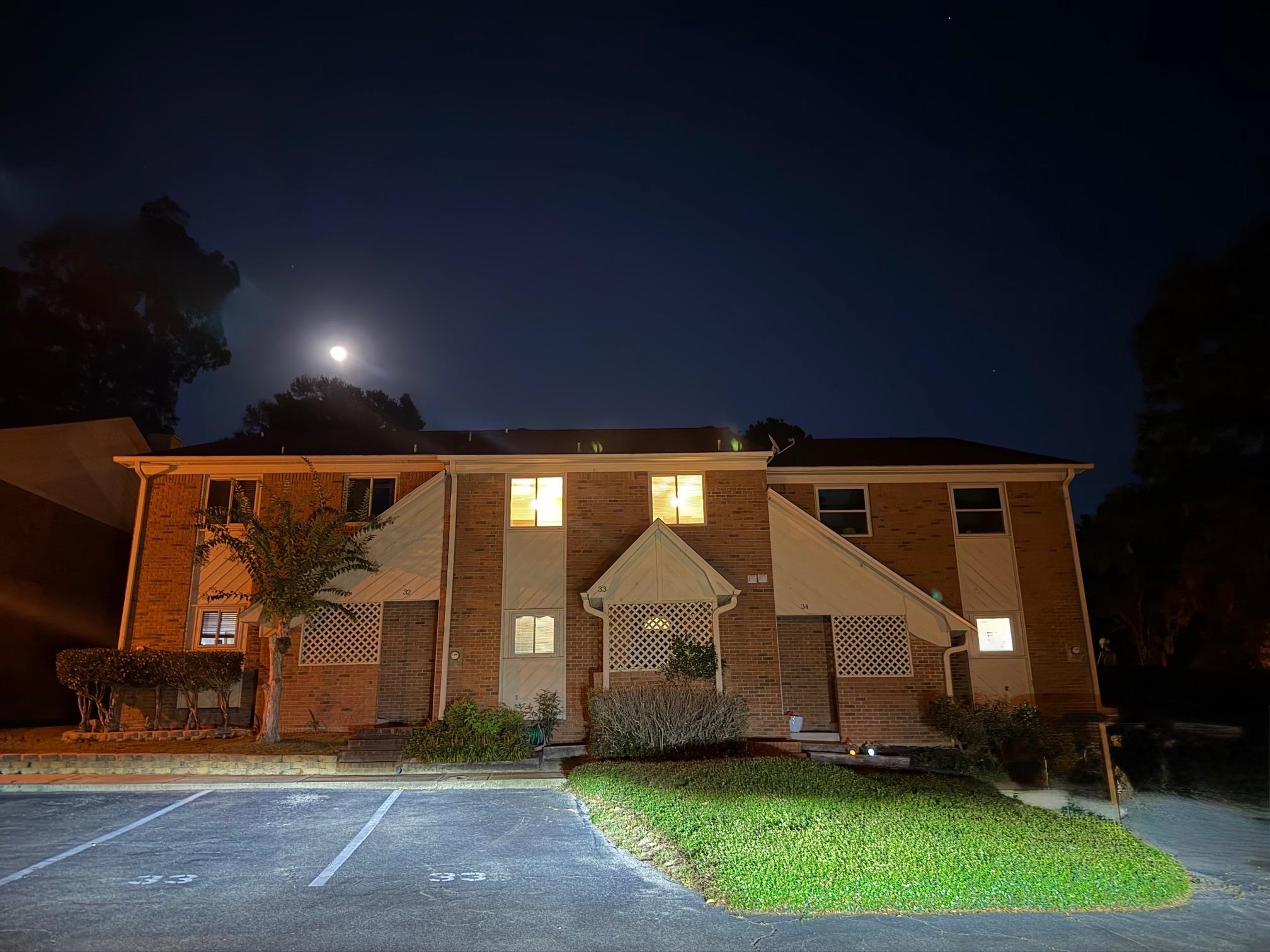 3207 Shamrock Unit: Apt. 33