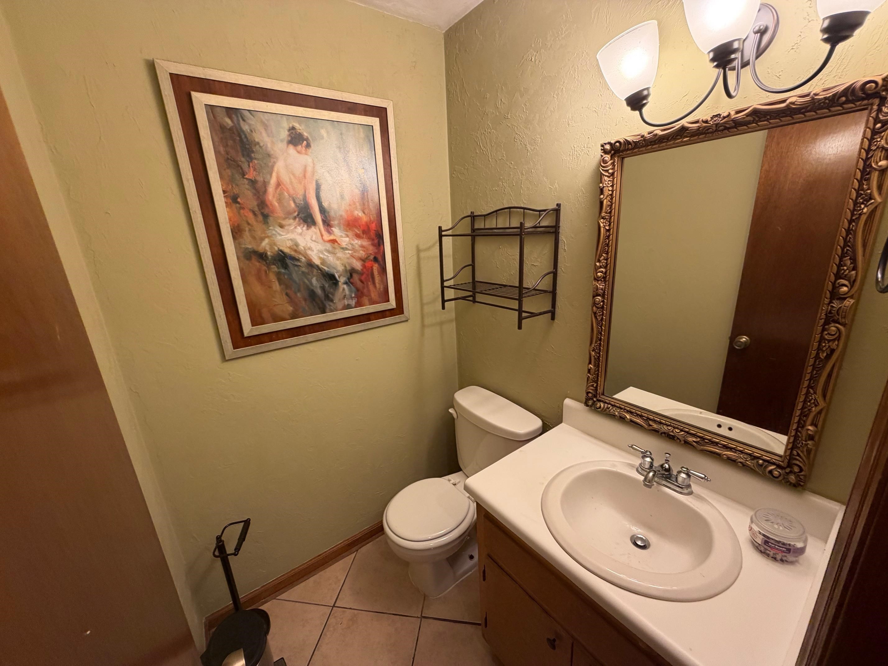 3207 Shamrock Unit: Apt. 33