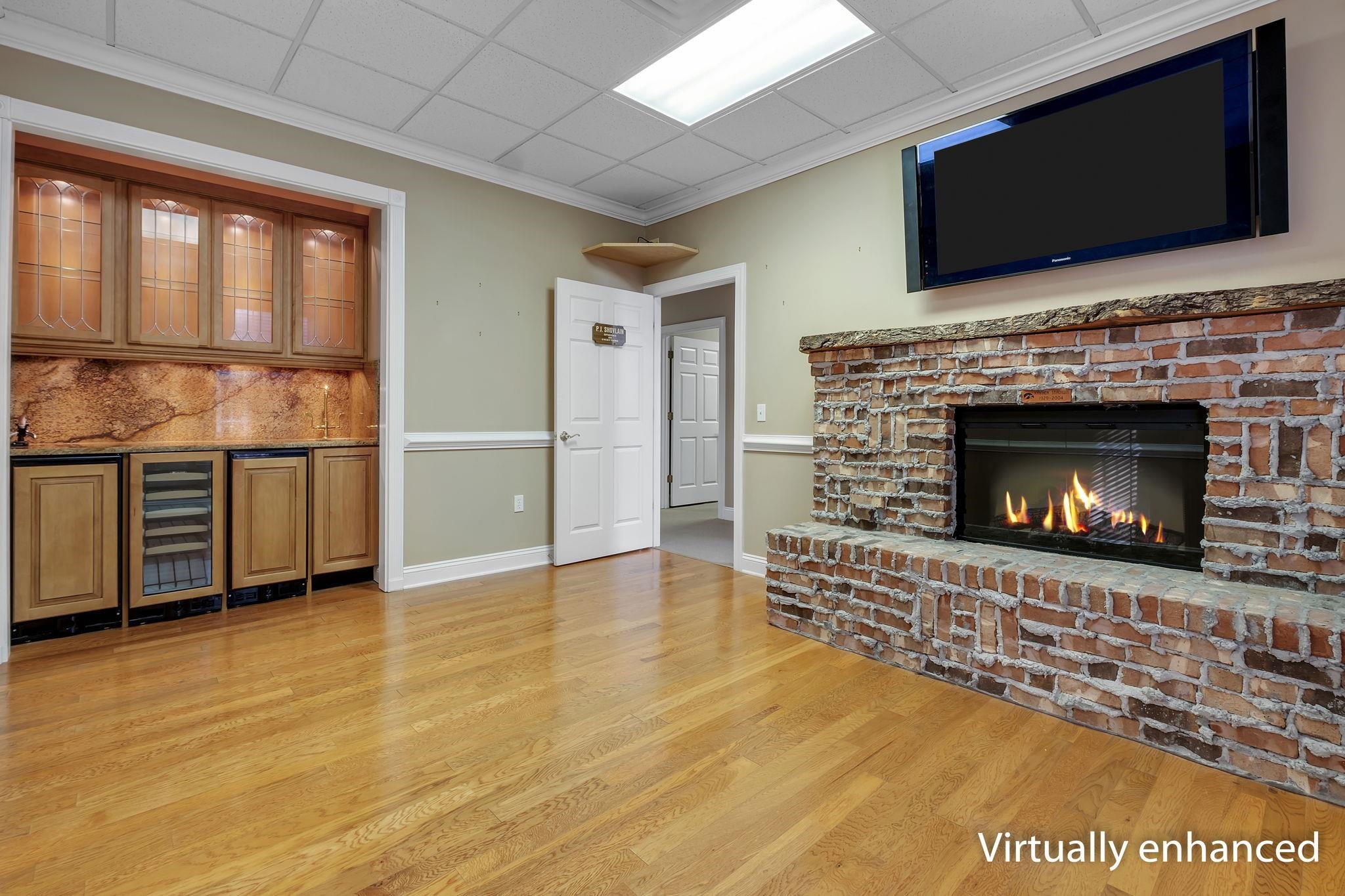 2104 Delta Way Unit: 2