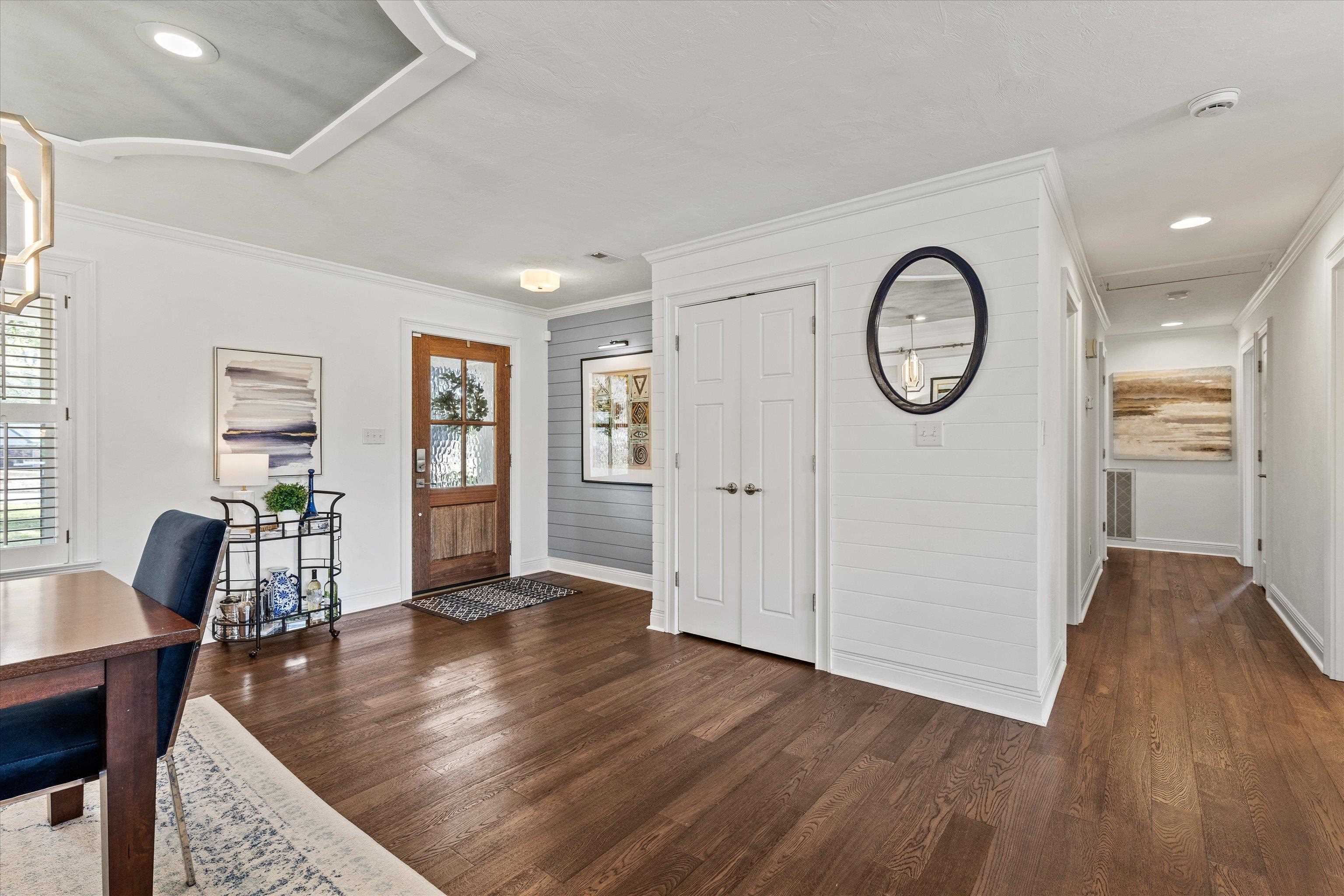 2908 Tyron Circle