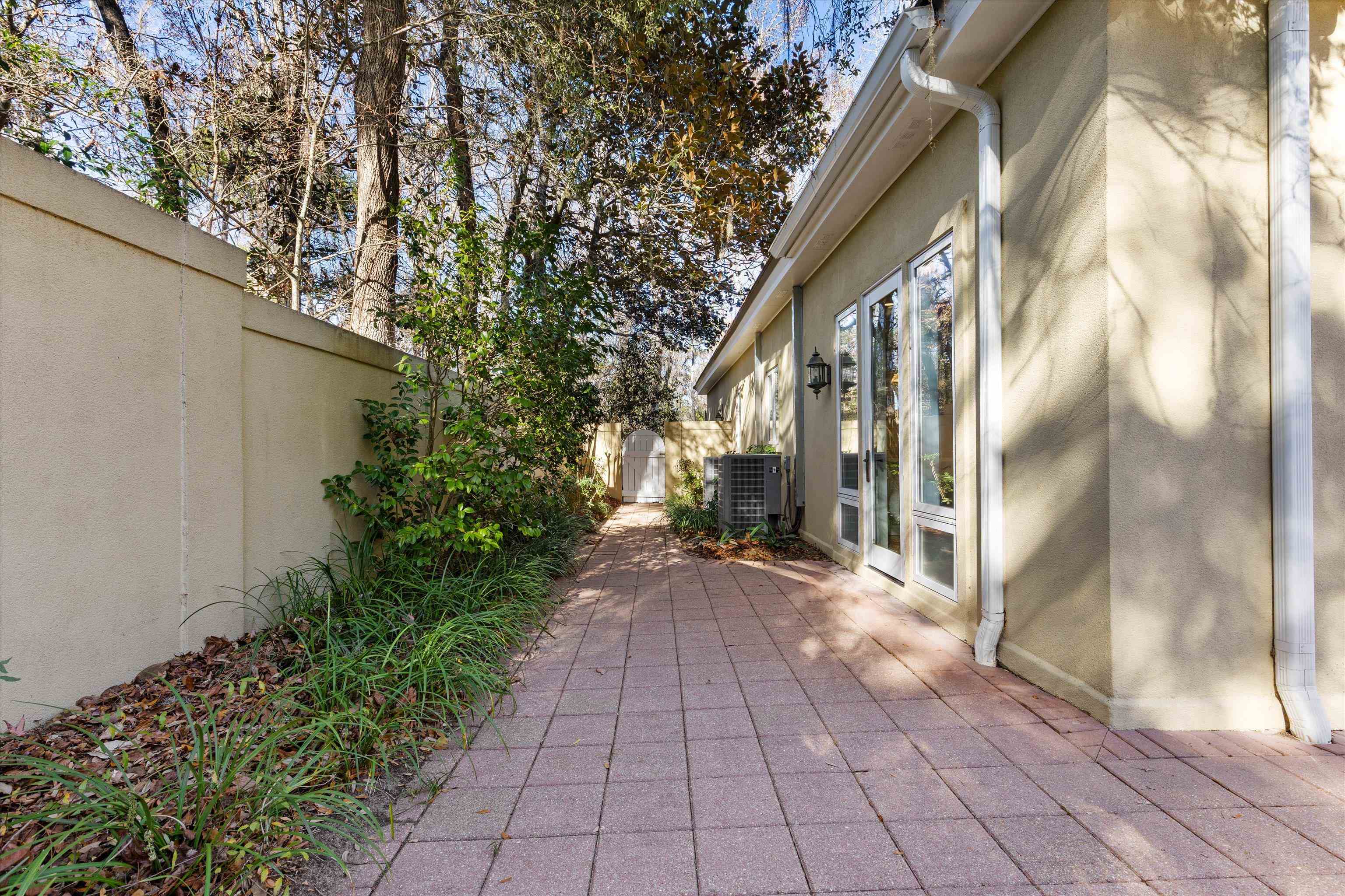 540 Woodfern Court