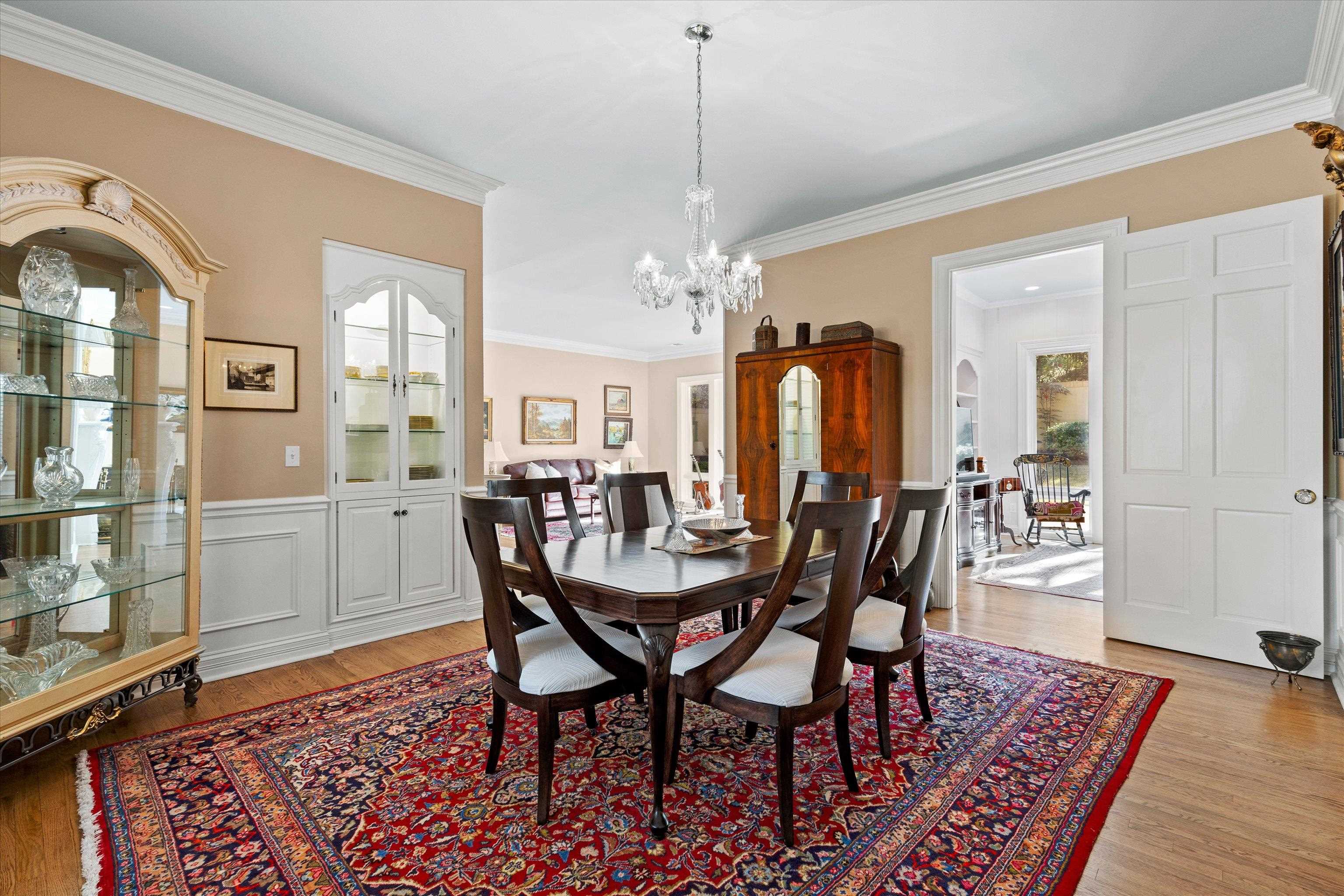 540 Woodfern Court
