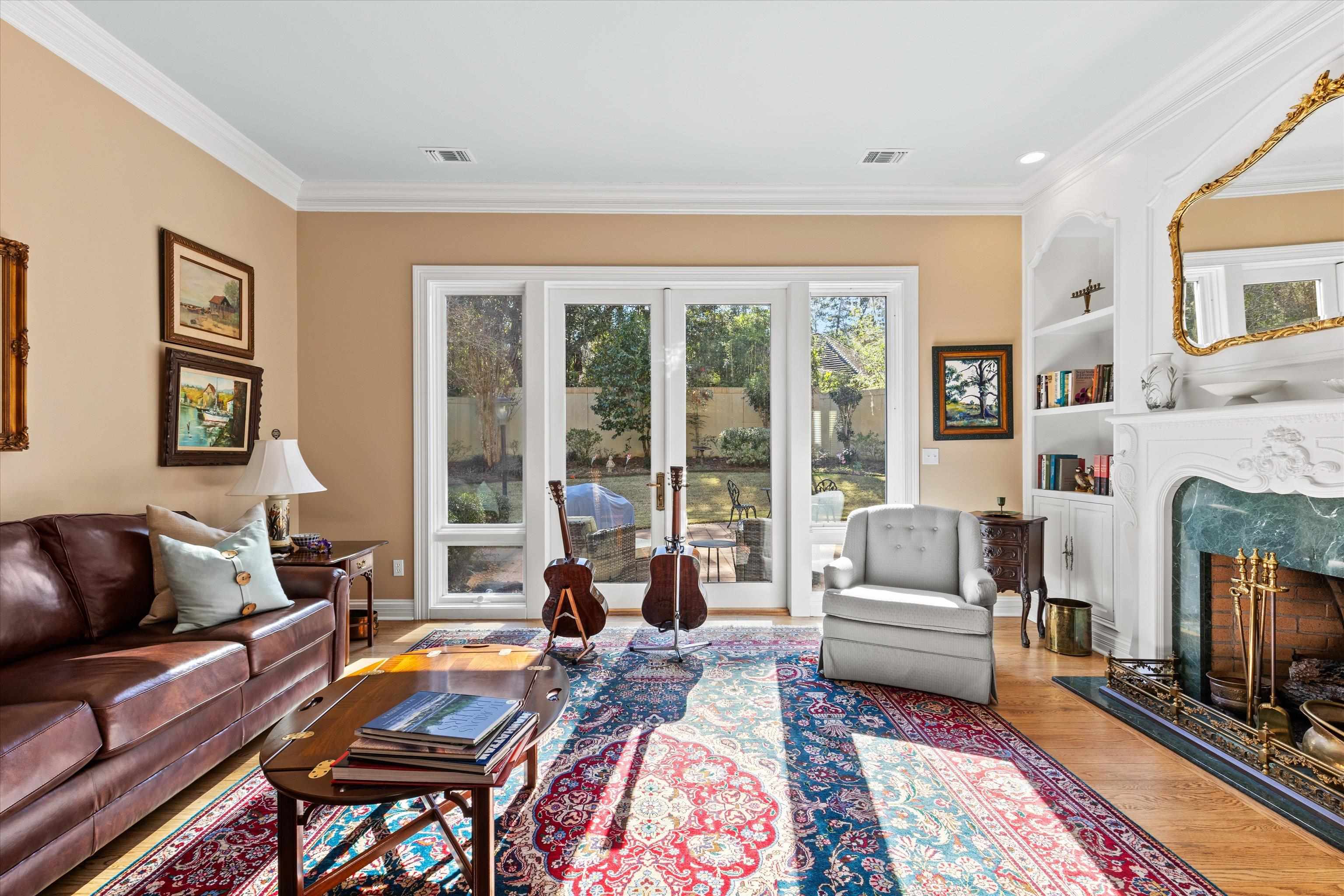 540 Woodfern Court
