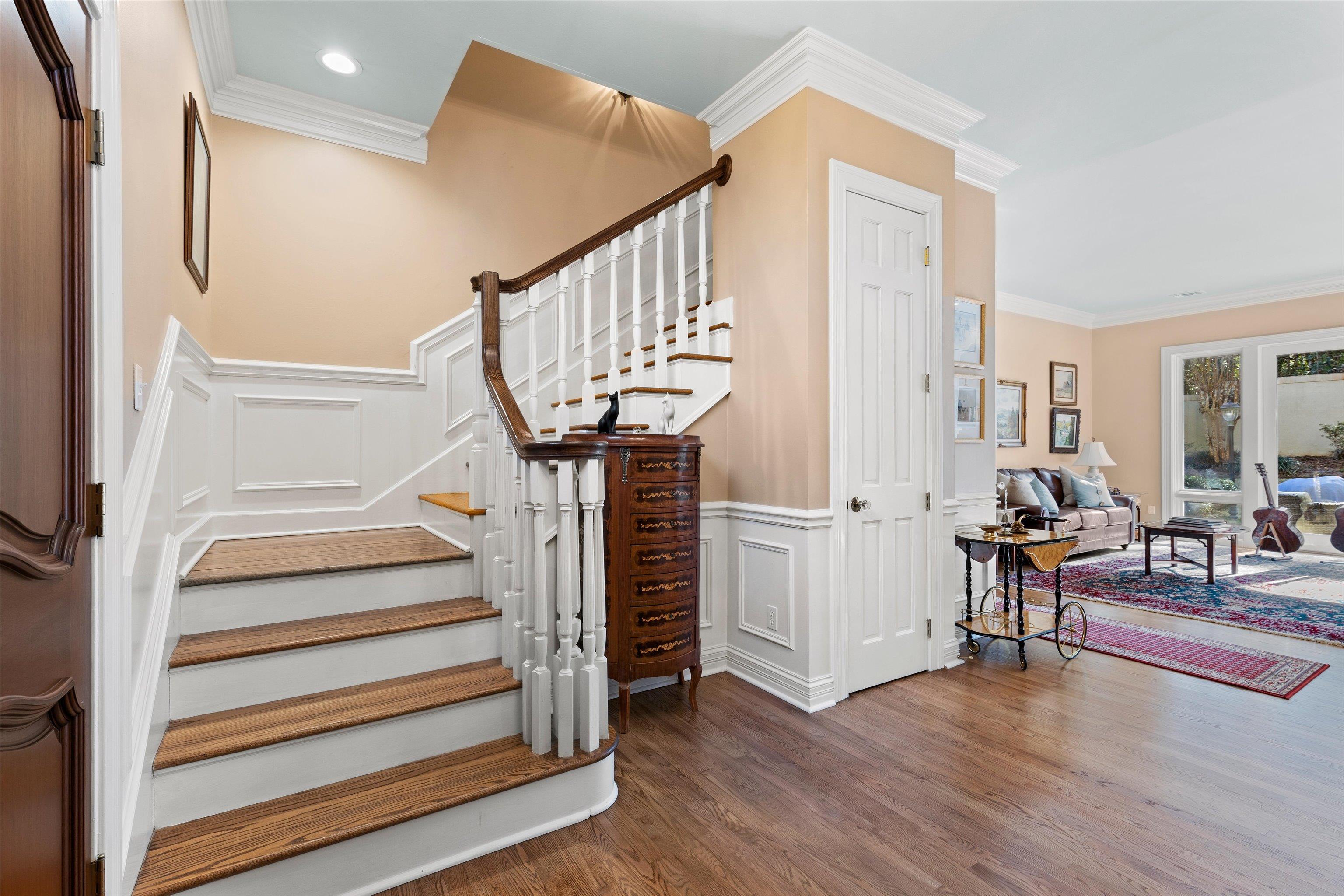540 Woodfern Court