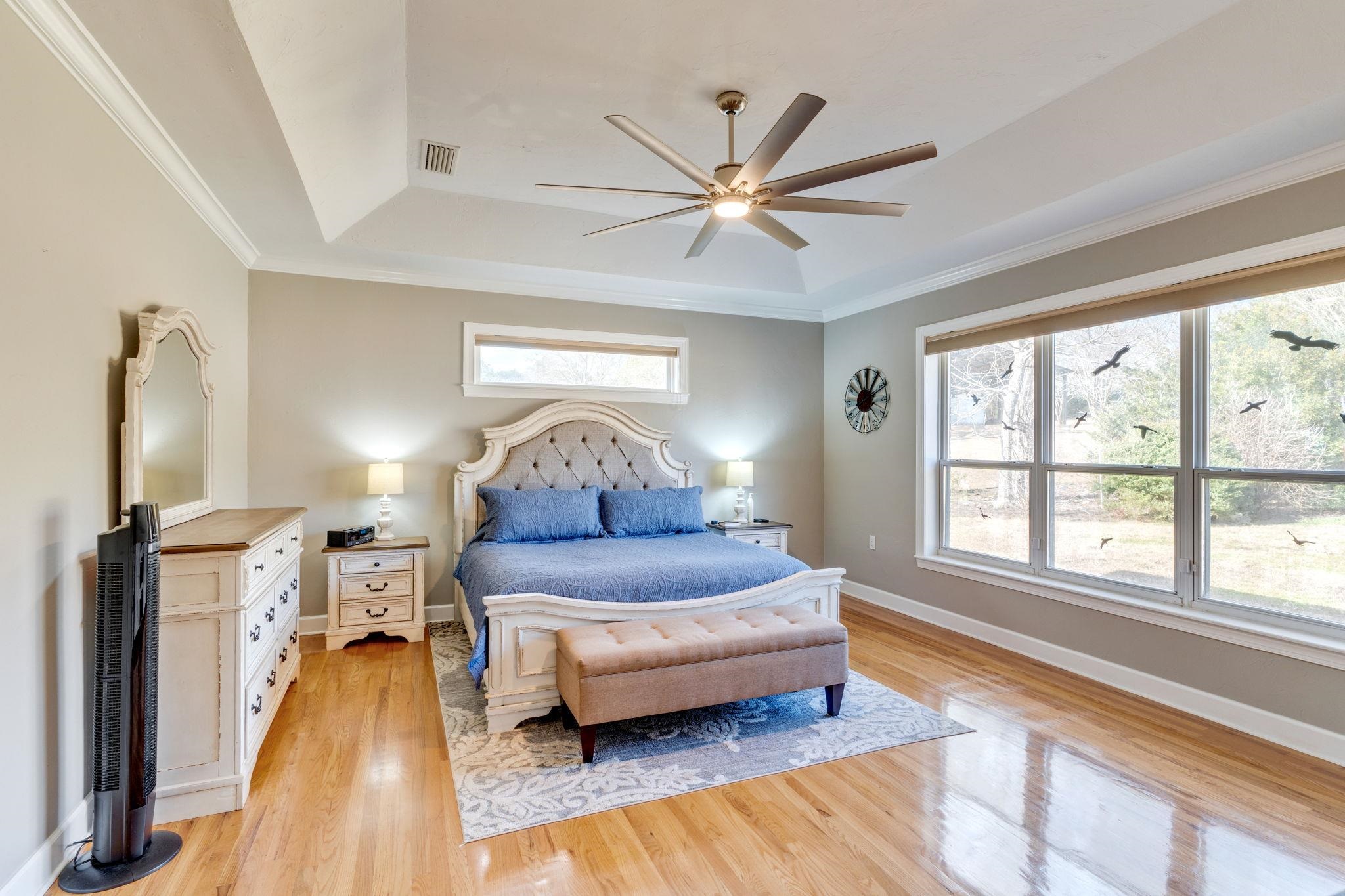 2500 LAKEFAIR Drive