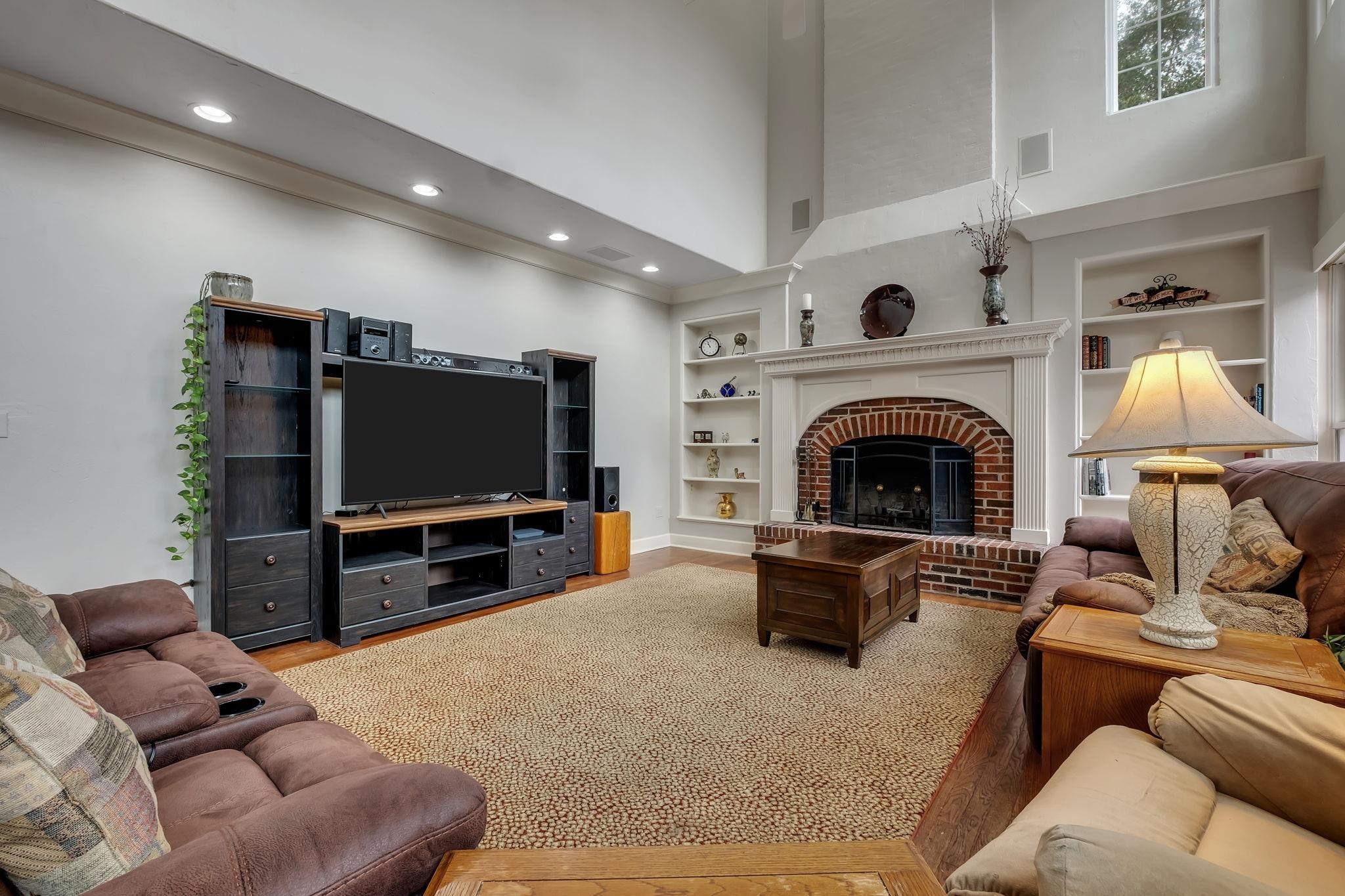 5351 Pembridge Place