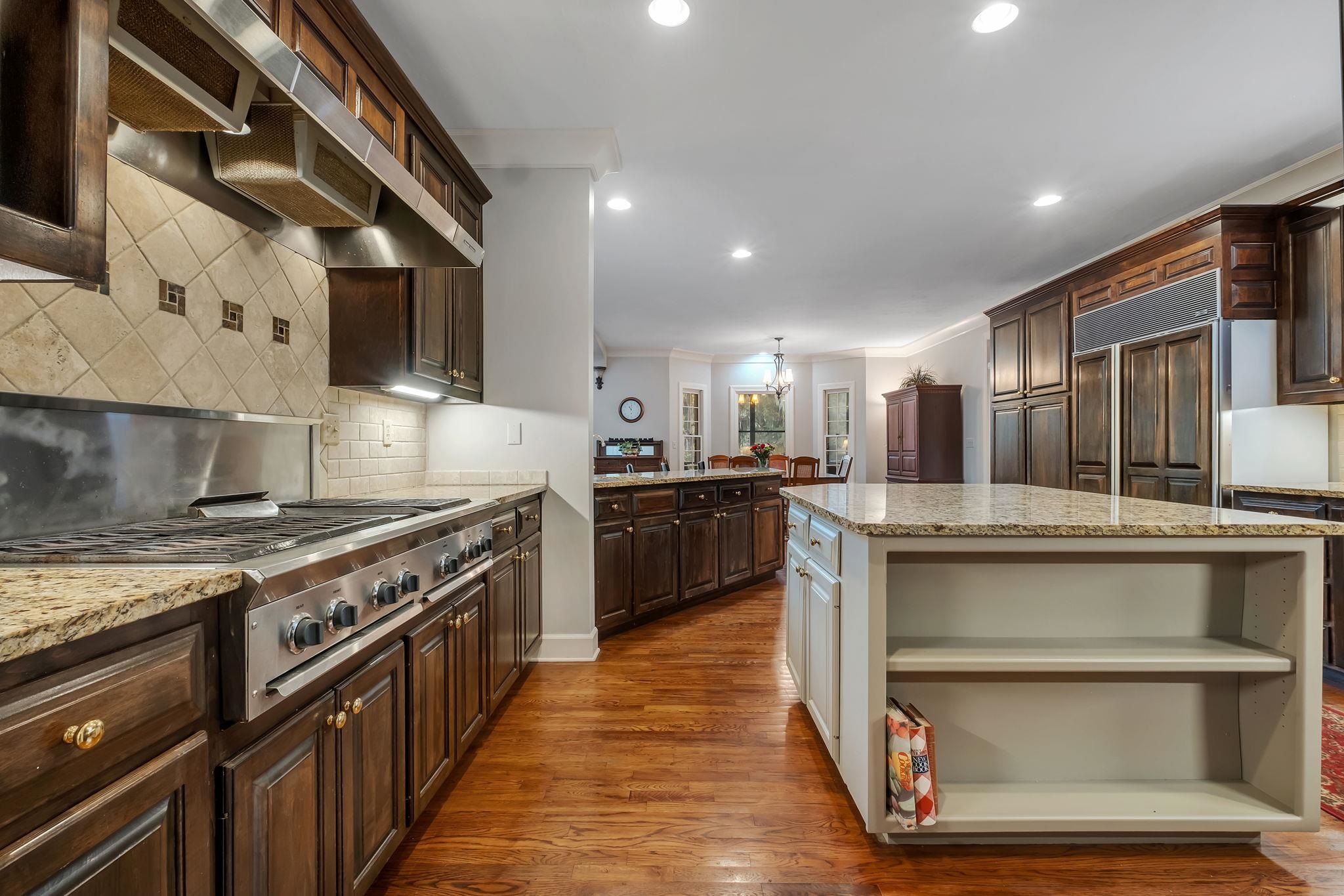 5351 Pembridge Place