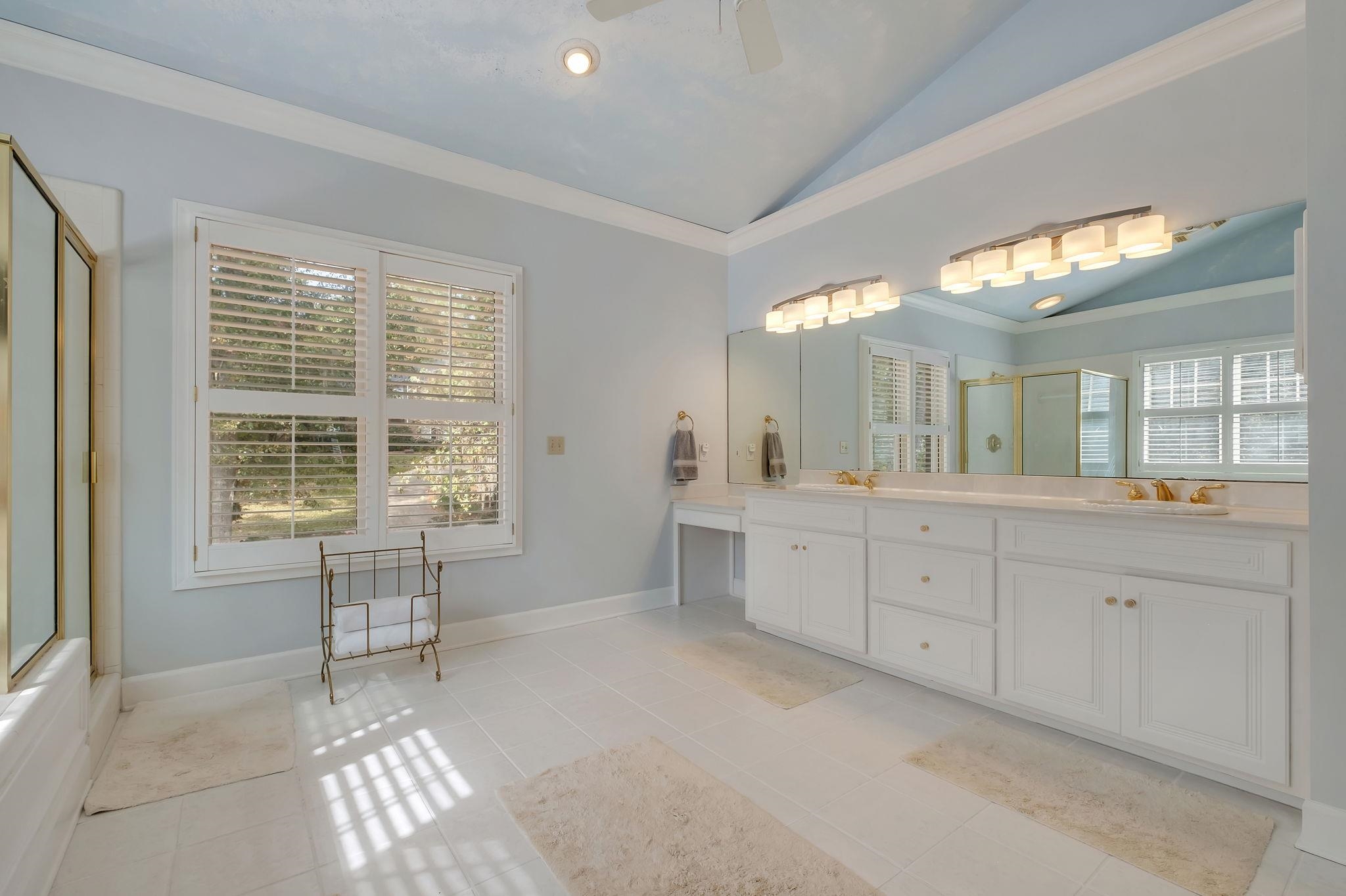 5351 Pembridge Place