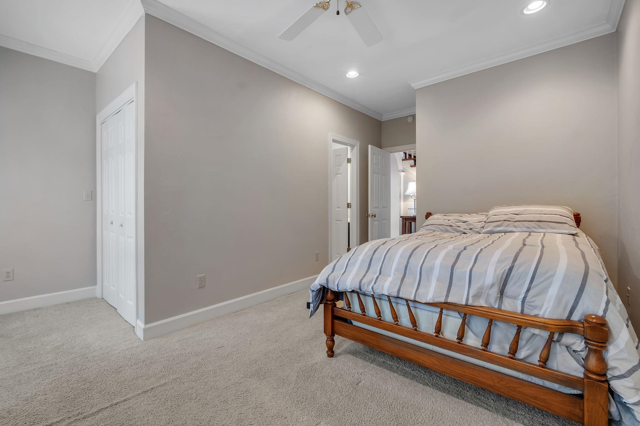 5351 Pembridge Place